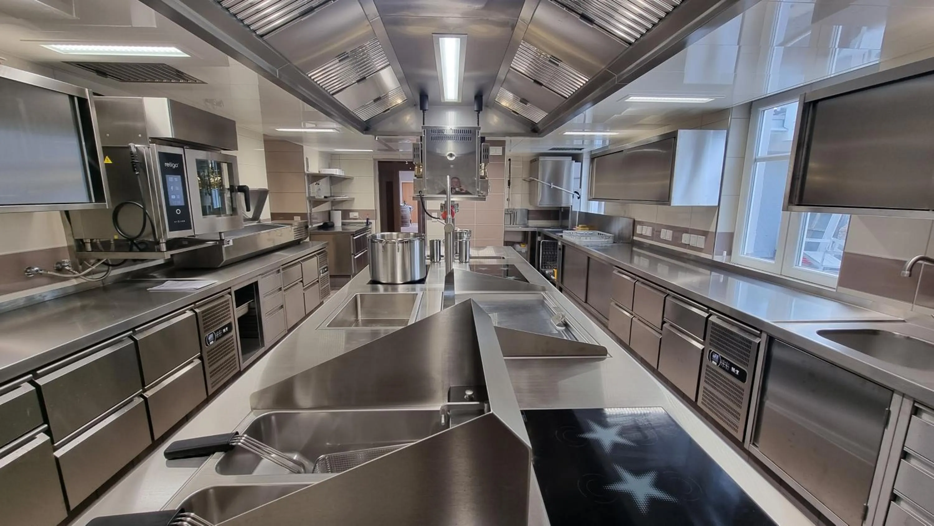 Restaurant/places to eat in Hotel Zum Anker-THULLs Restaurant