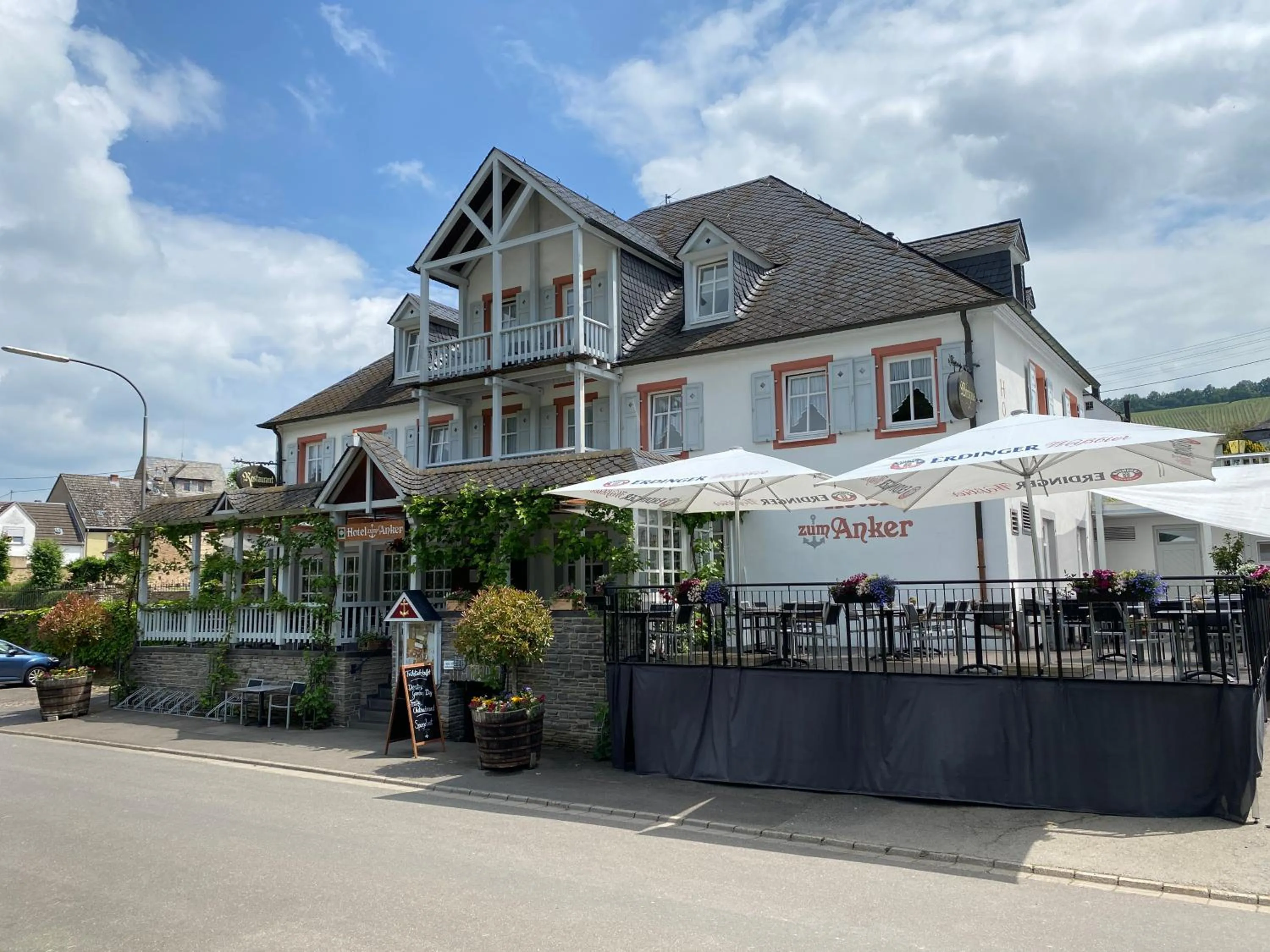 Property building in Hotel Zum Anker-THULLs Restaurant
