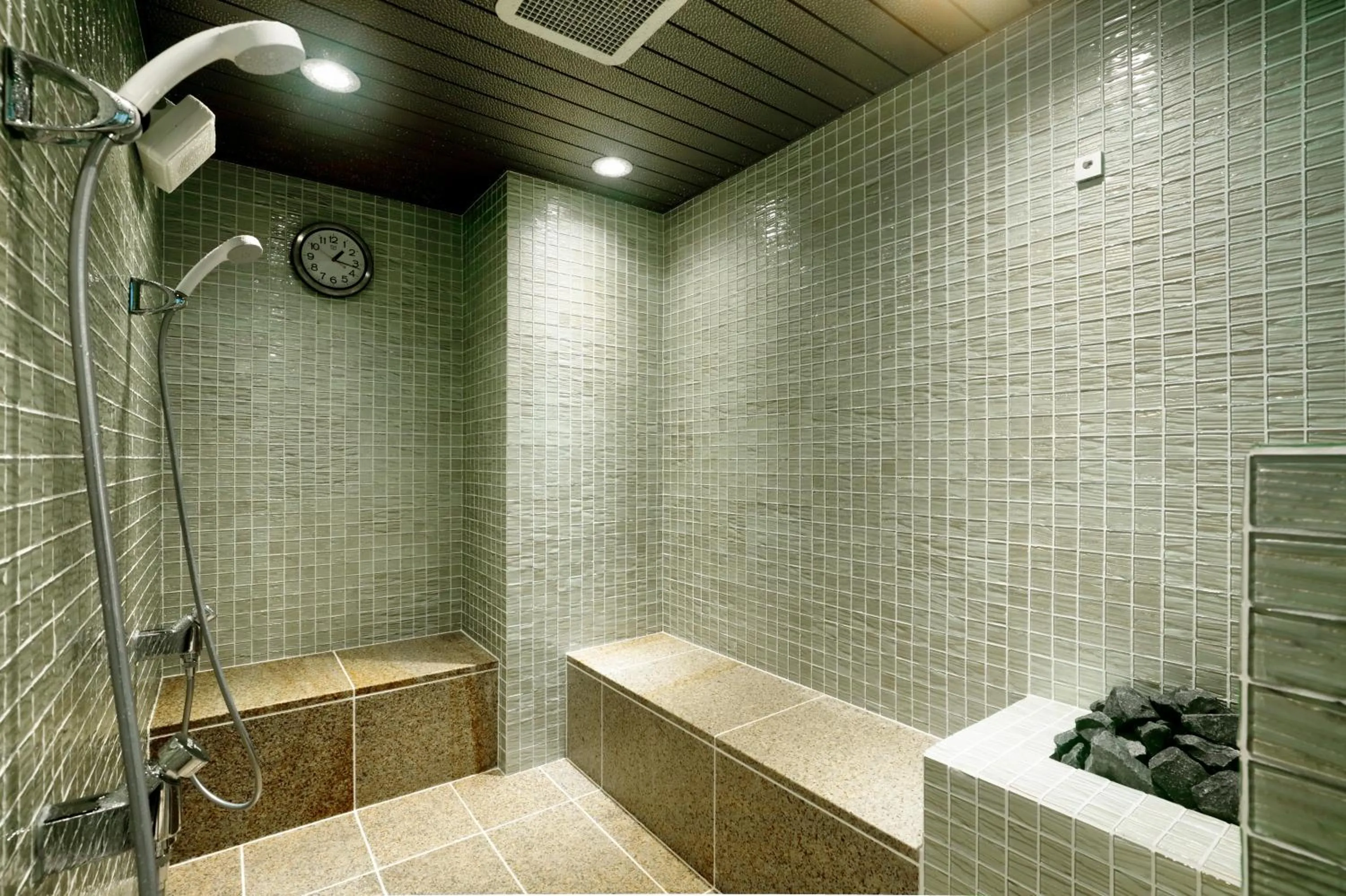 Sauna in Candeo Hotels Tokyo Roppongi