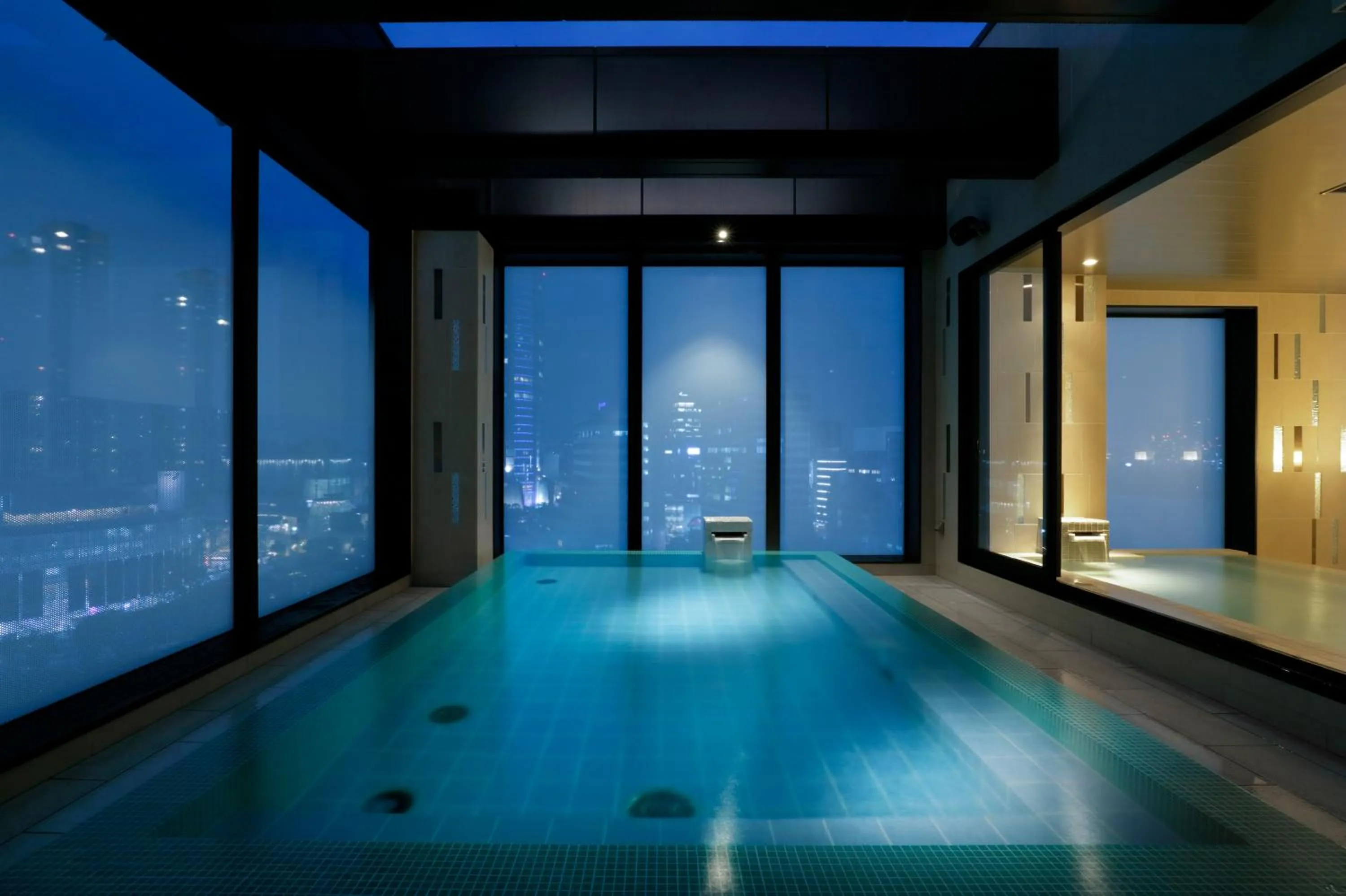 Open Air Bath in Candeo Hotels Tokyo Roppongi
