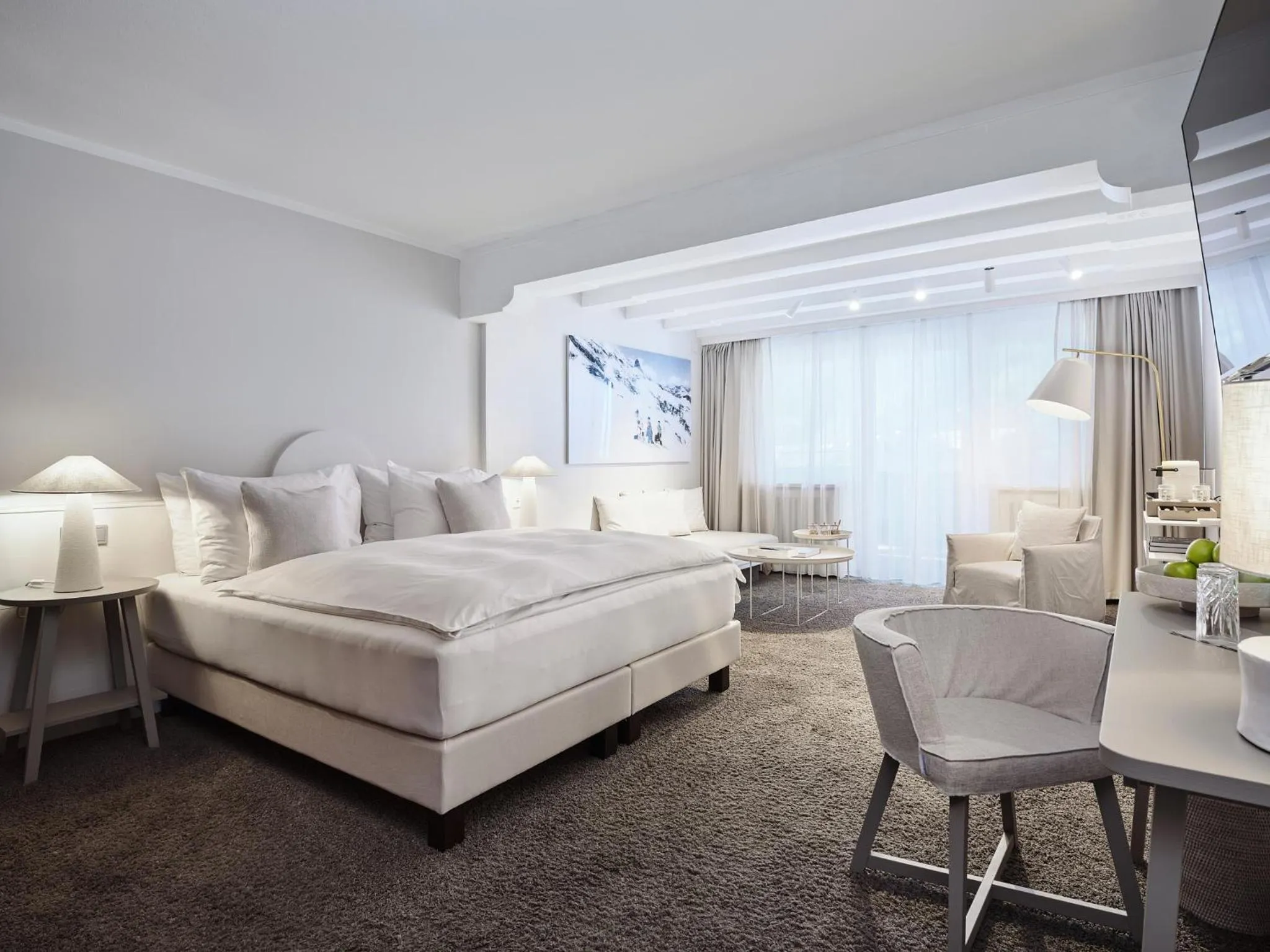 Photo of the whole room, Bed in Q! Hotel Maria Theresia