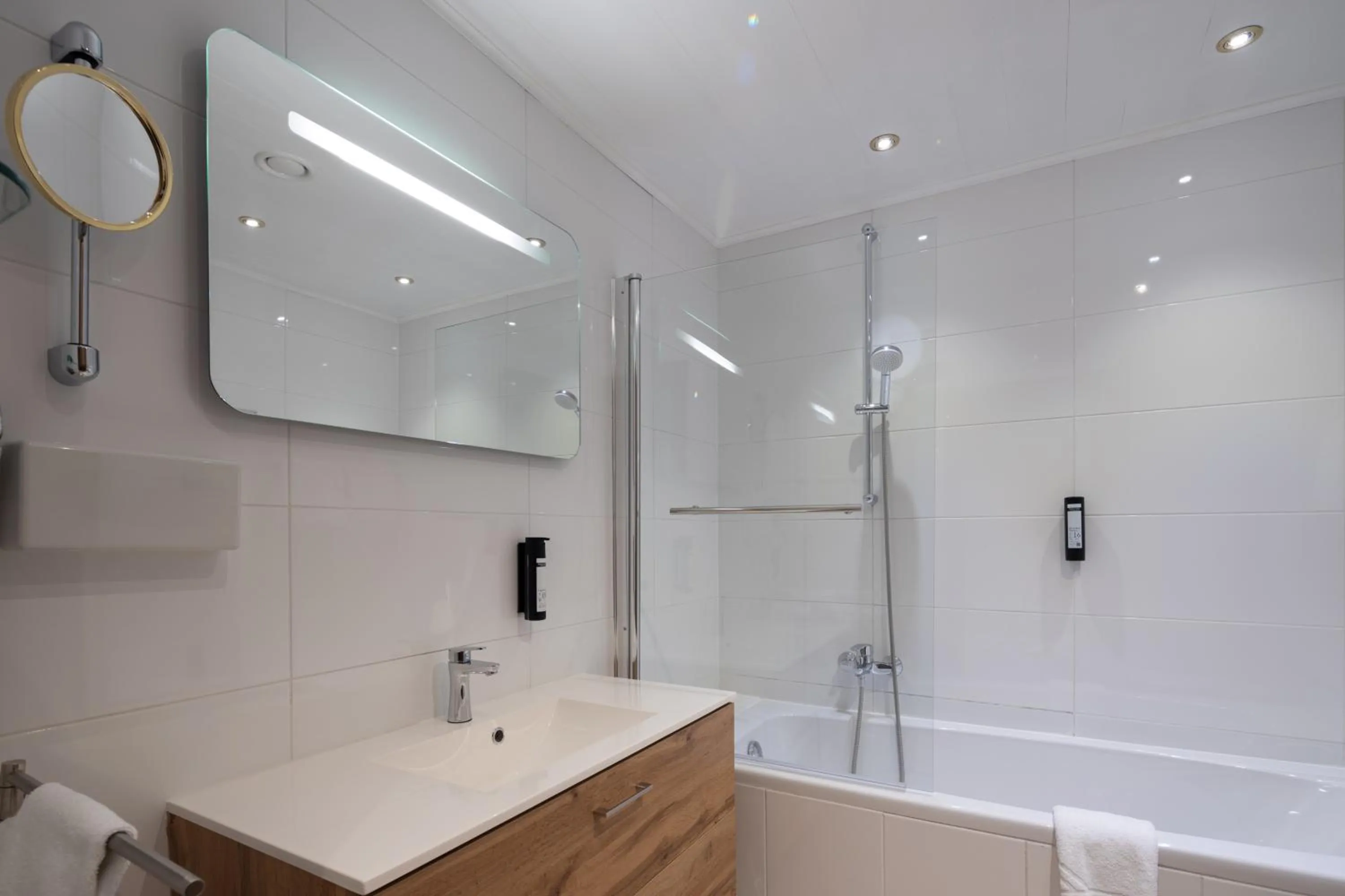 Bathroom in Q! Hotel Maria Theresia