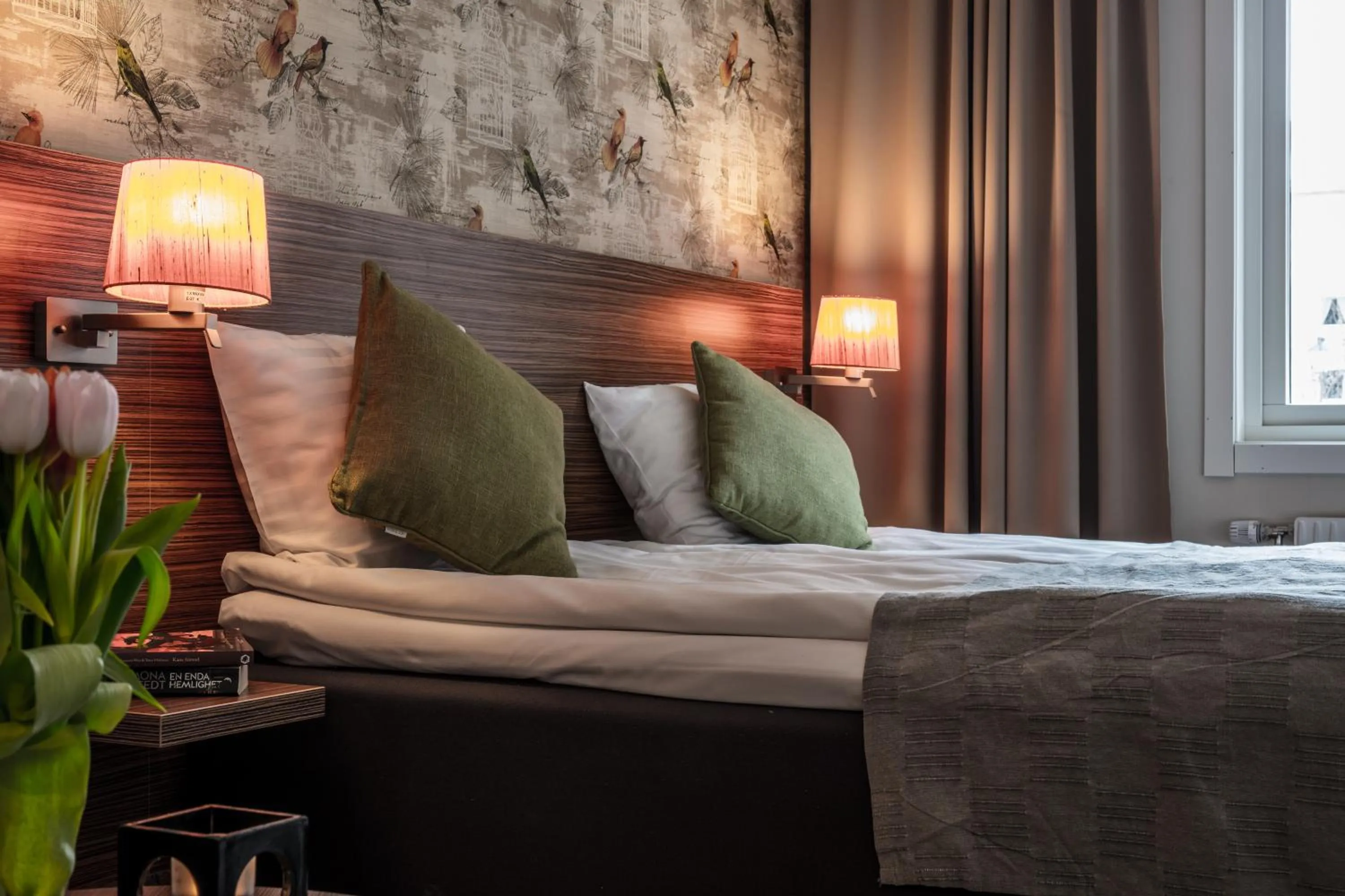 Photo of the whole room, Bed in SPiS Hotell Naran