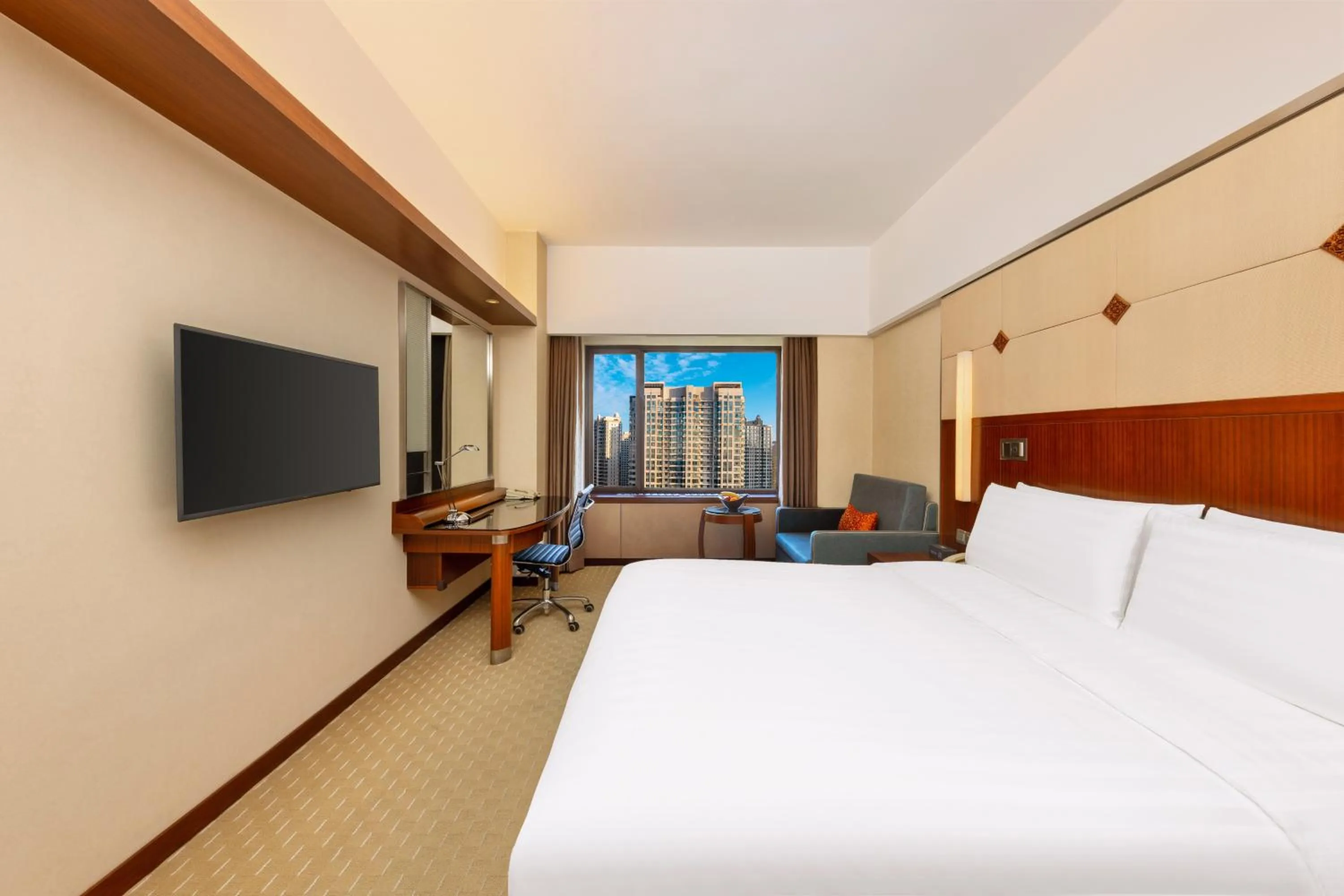 Bed in Shangri-La Harbin