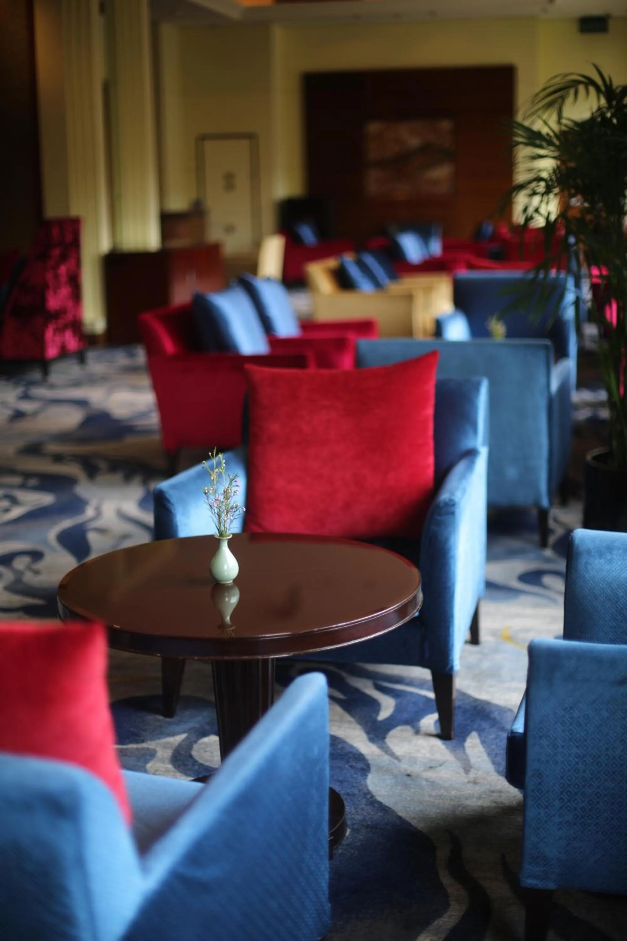 Lounge or bar in Shangri-La Harbin