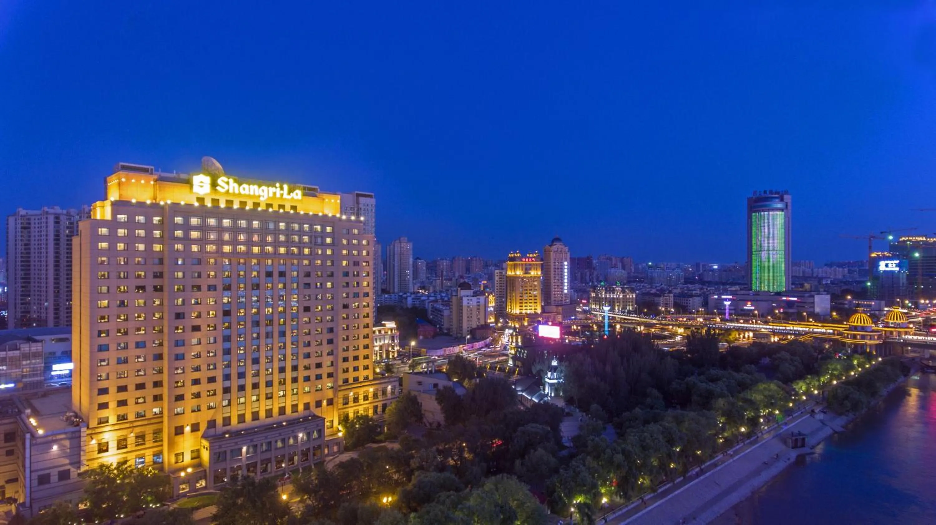 River view in Shangri-La Harbin