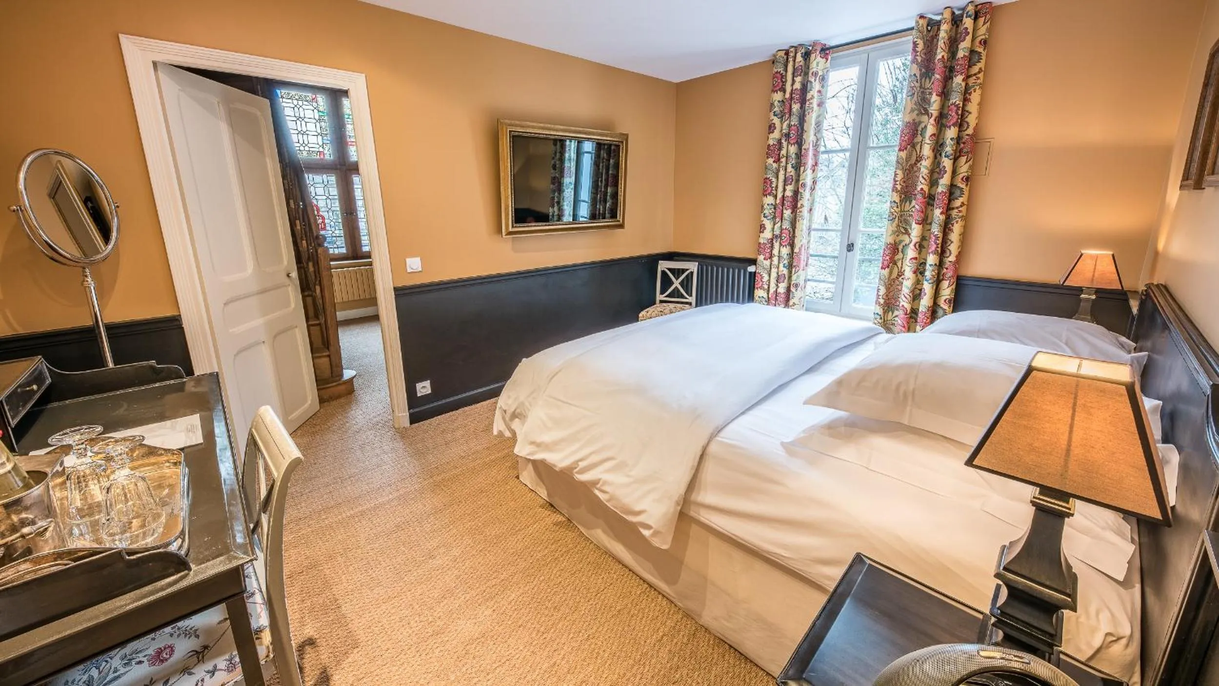 Bedroom, Bed in Le Champ des Oiseaux Hôtel & Spa