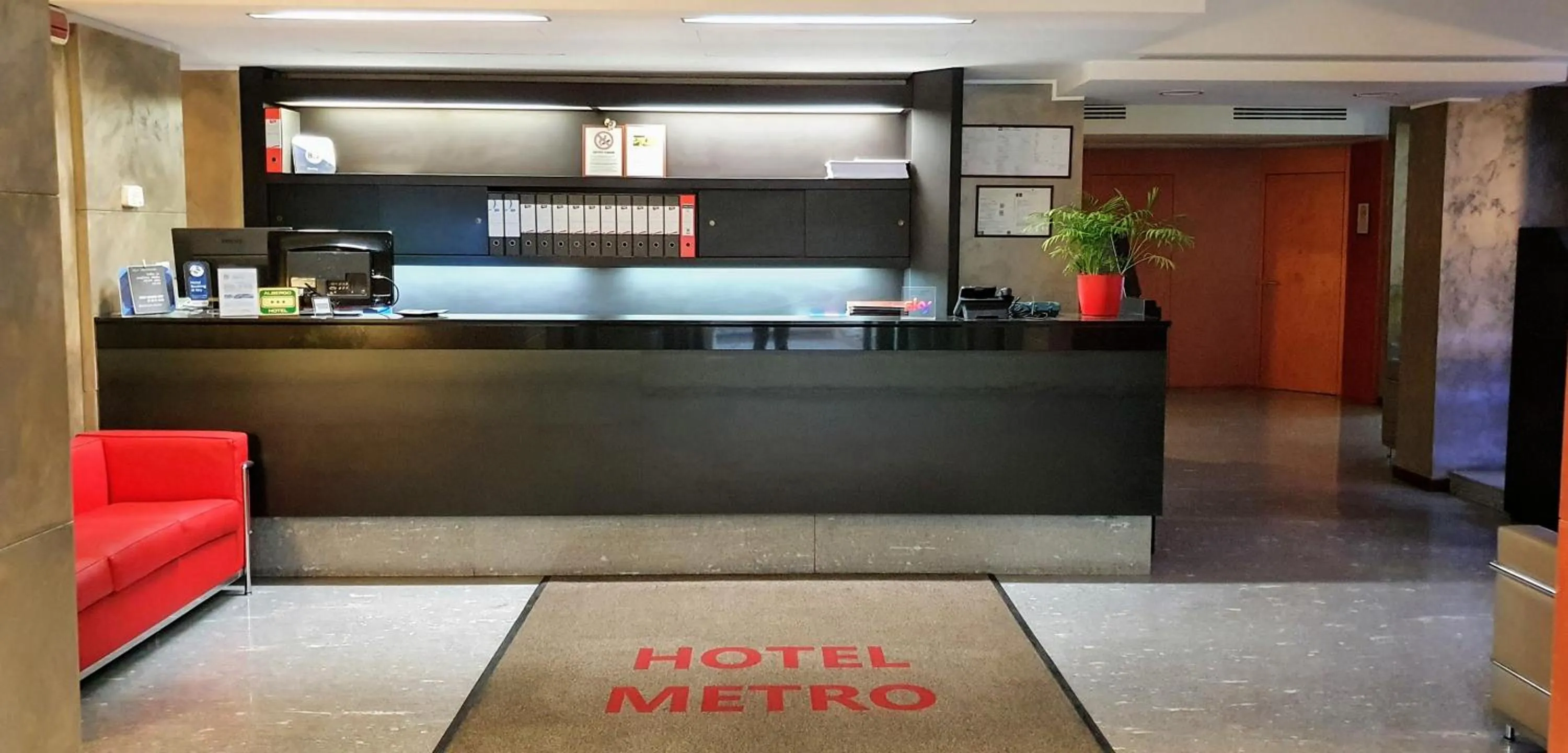 Lobby or reception in Hotel Metrò