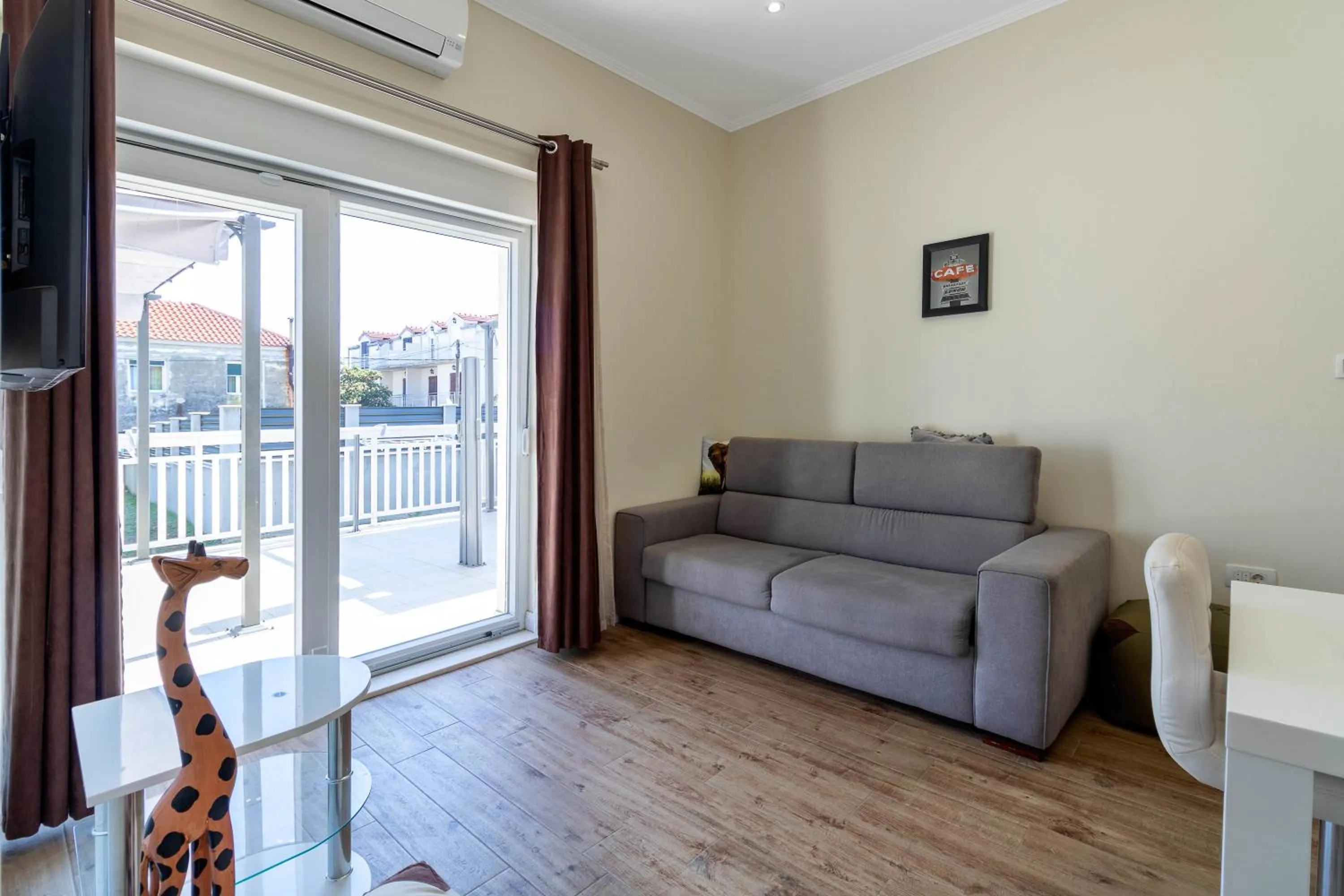 Living room in StaySplitBay