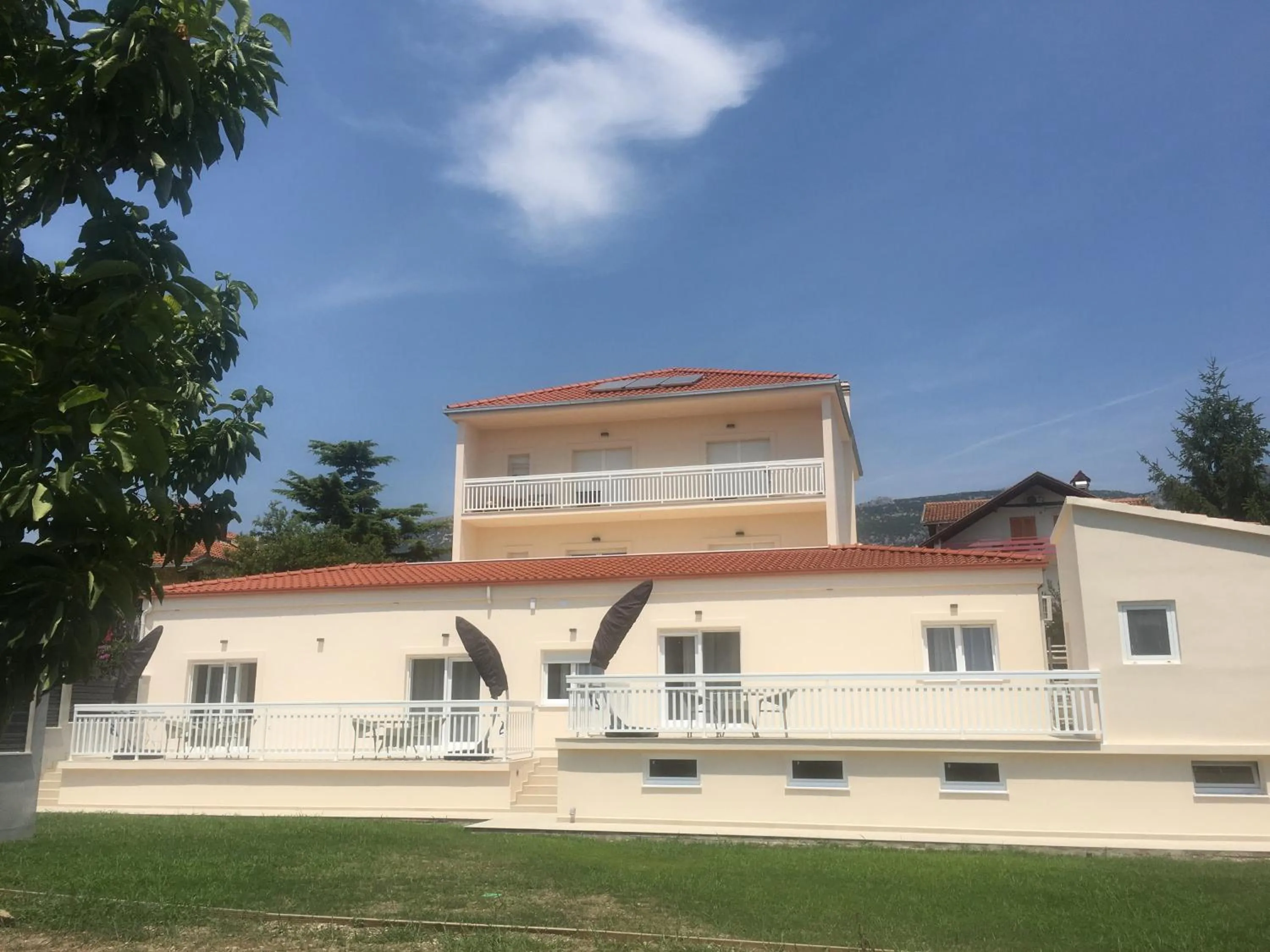 Facade/entrance in StaySplitBay