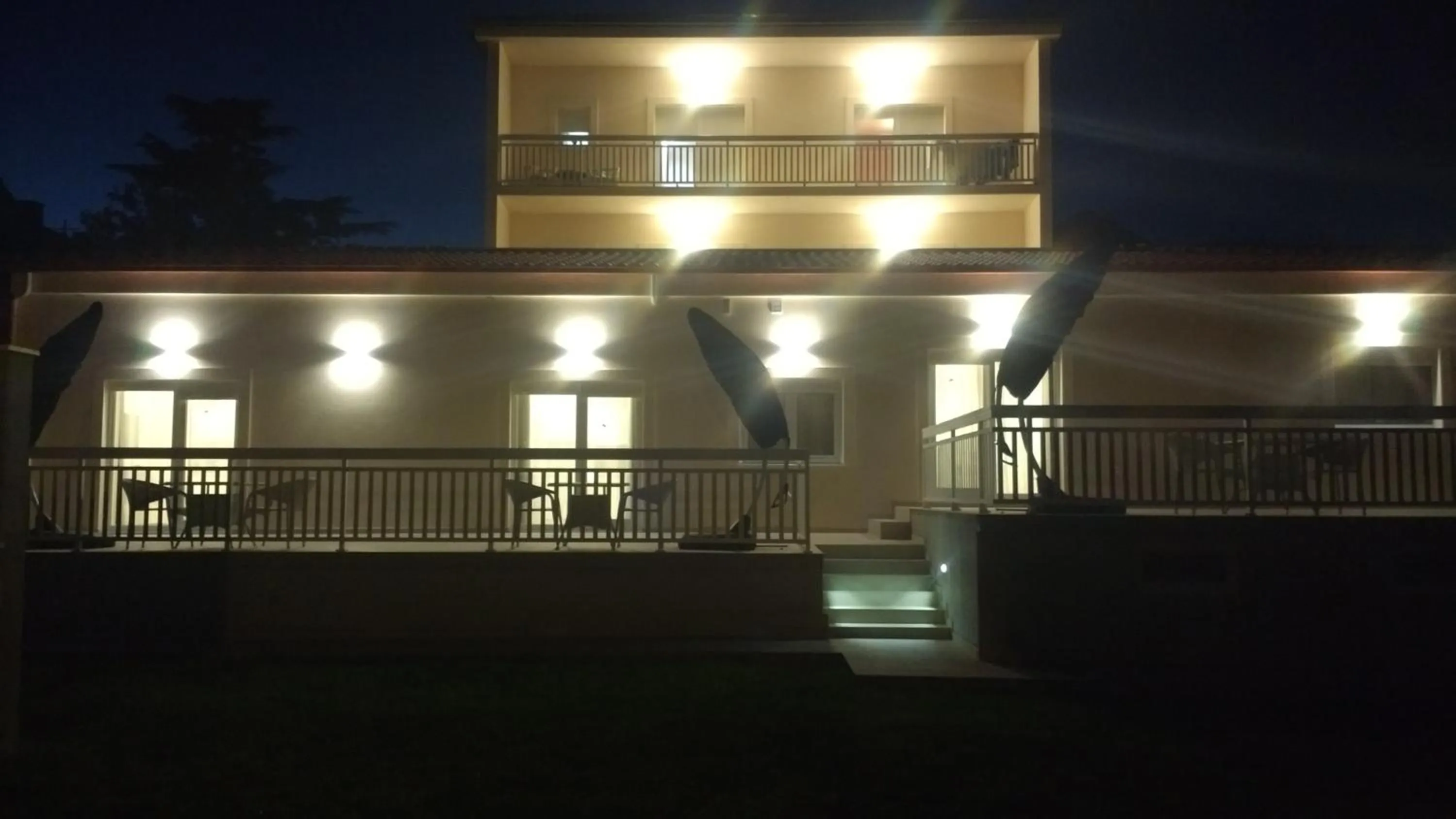 Facade/entrance in StaySplitBay