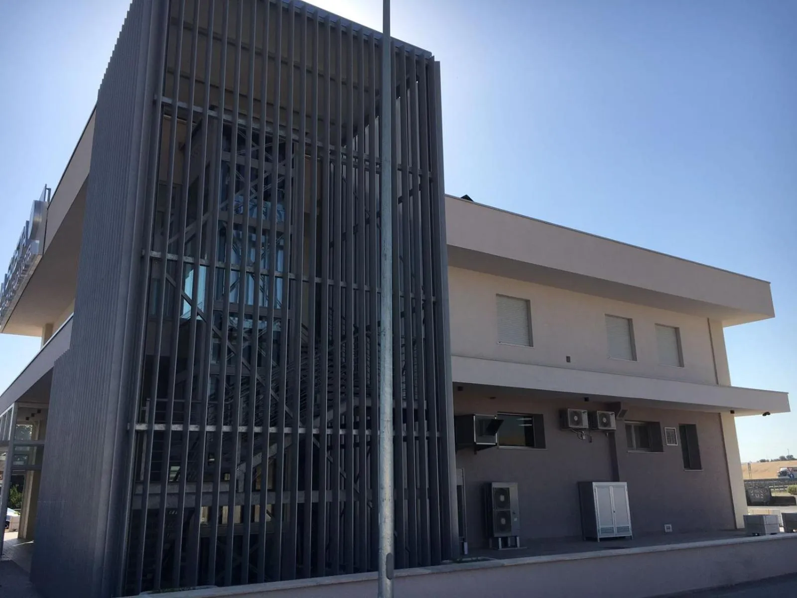 Property building in La Sosta Motel Tavola Calda