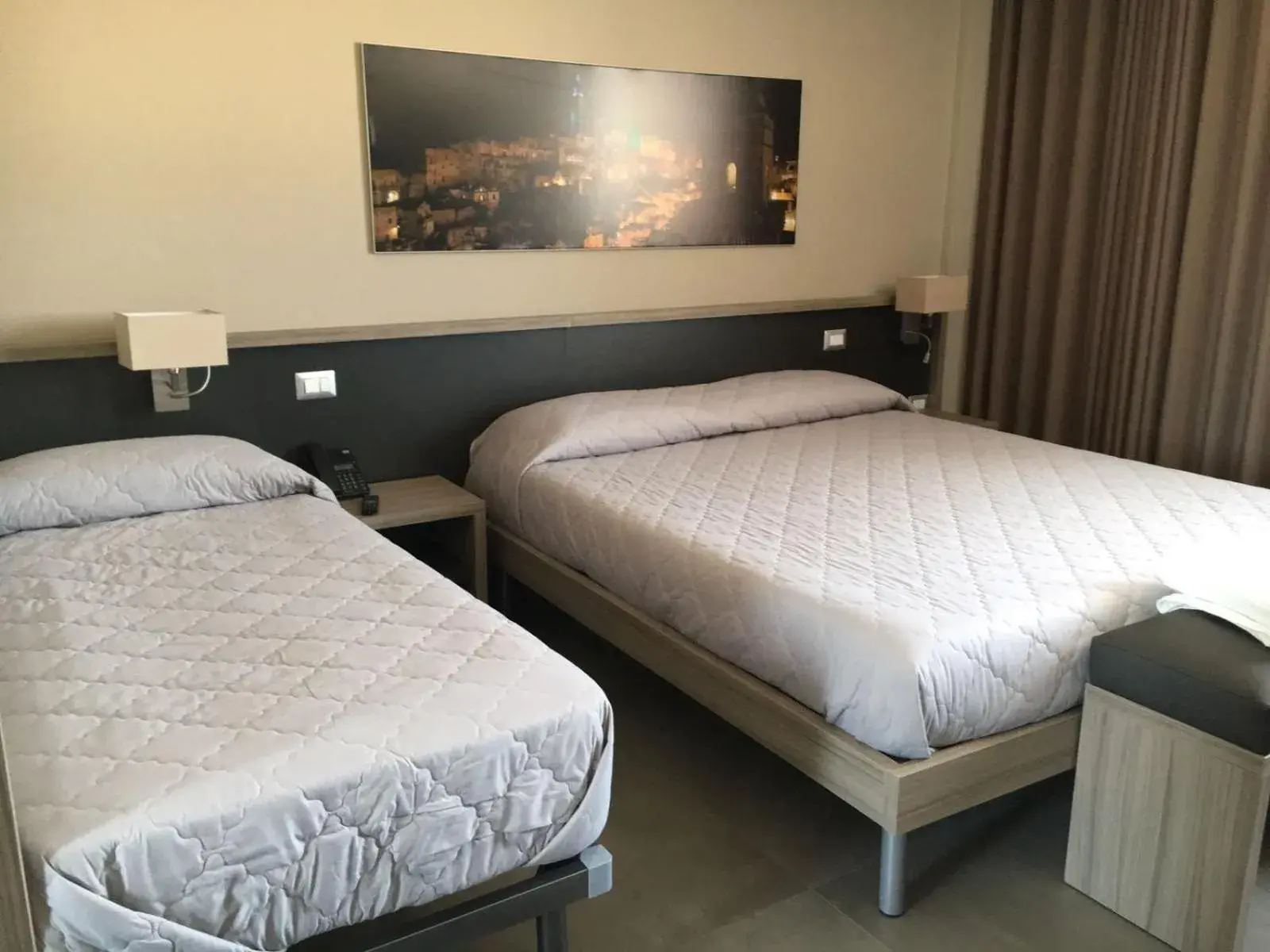 Deluxe Triple Room in La Sosta Motel Tavola Calda Deluxe Triple Room in La Sosta Motel Tavola Calda