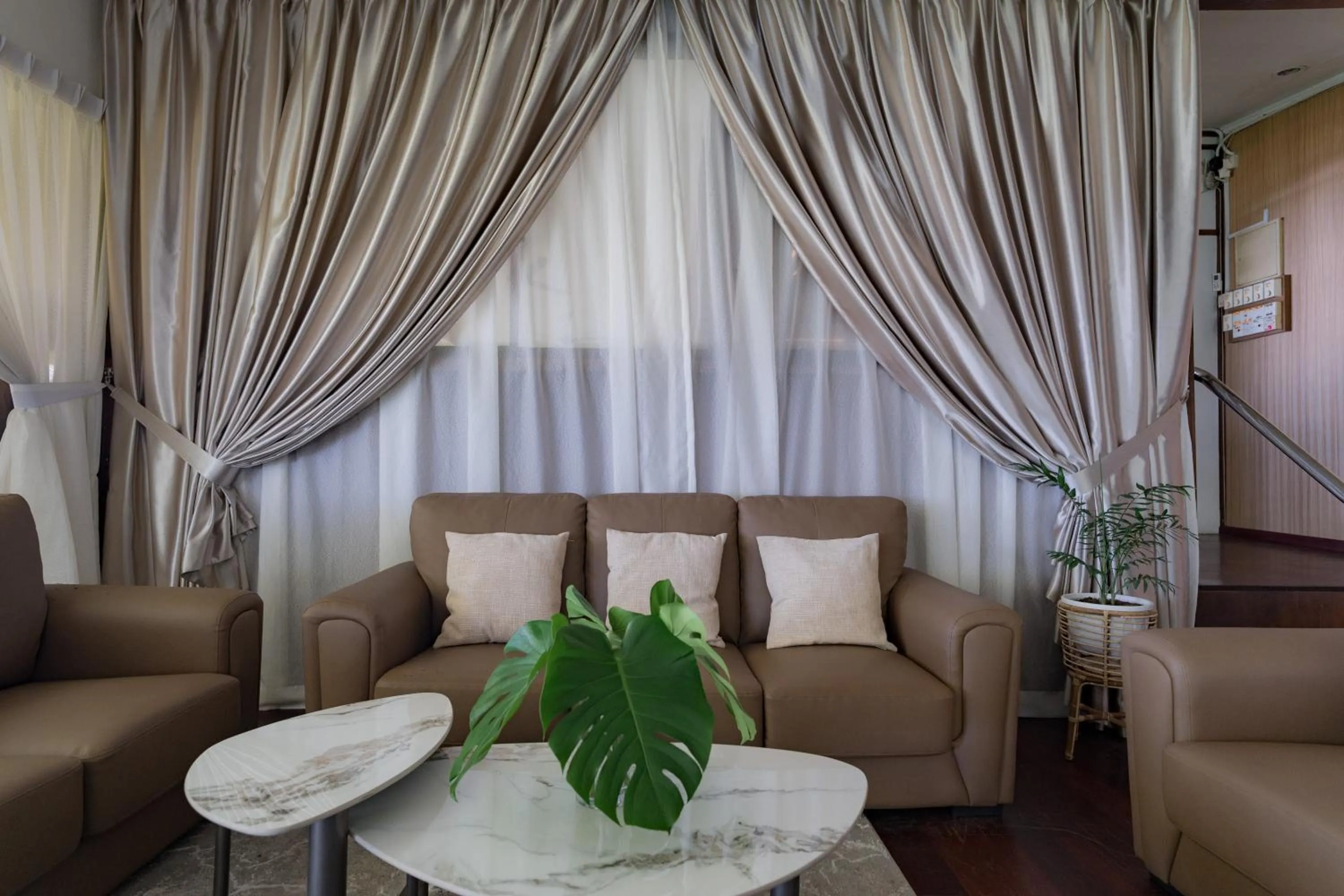 Restaurant/places to eat in Langkah Syabas Beach Resort