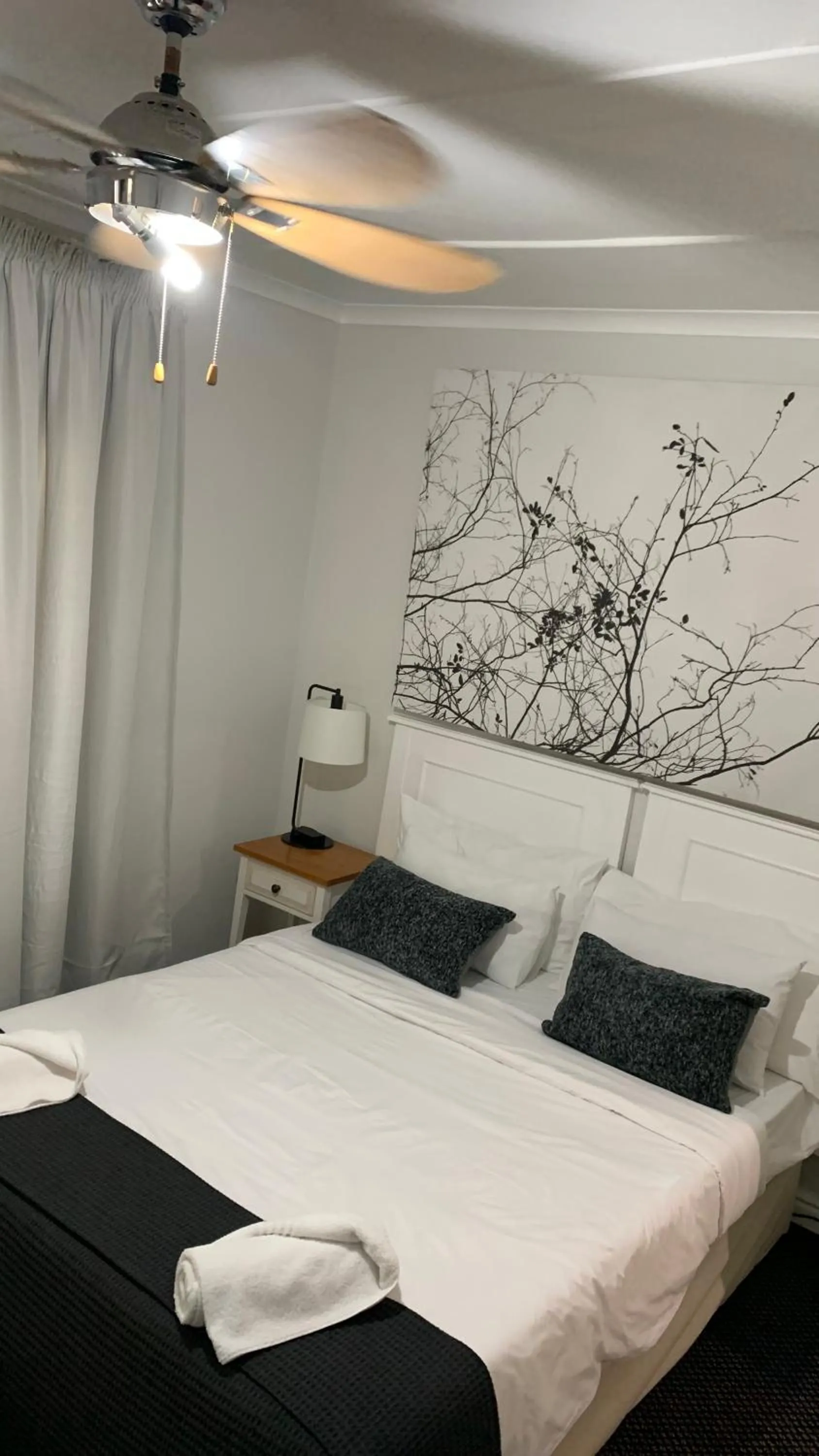 Bed in Waterfront Lodge