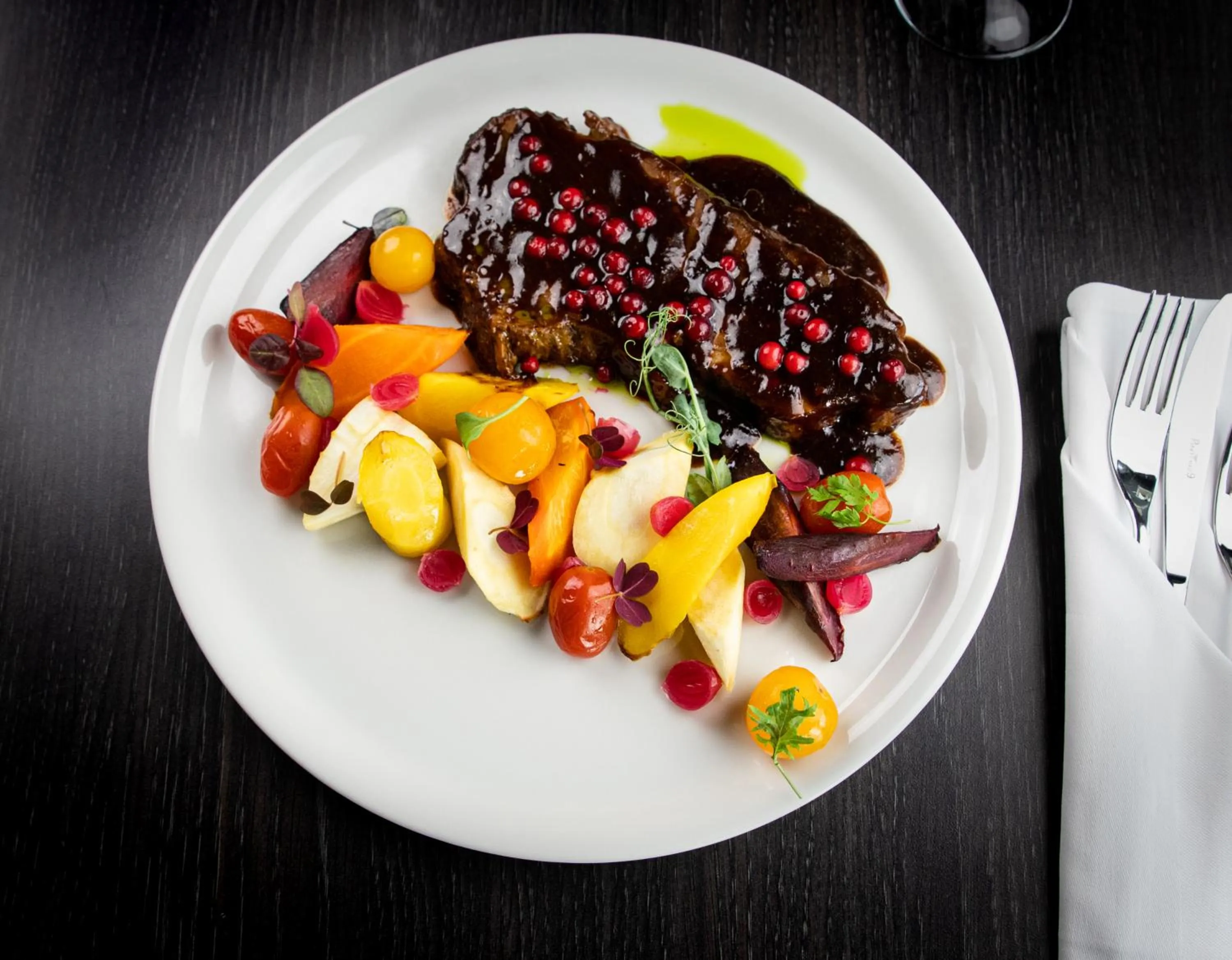 Restaurant/places to eat in Meri Seaside Hotel & SPA