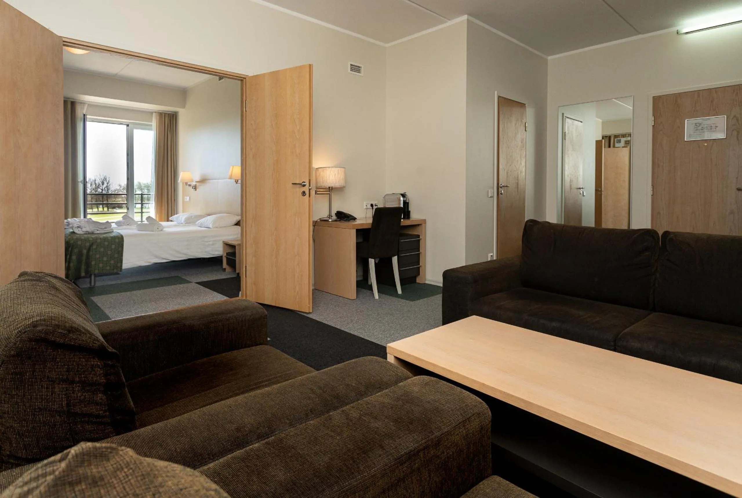 Living room, Bed in Meri Seaside Hotel & SPA