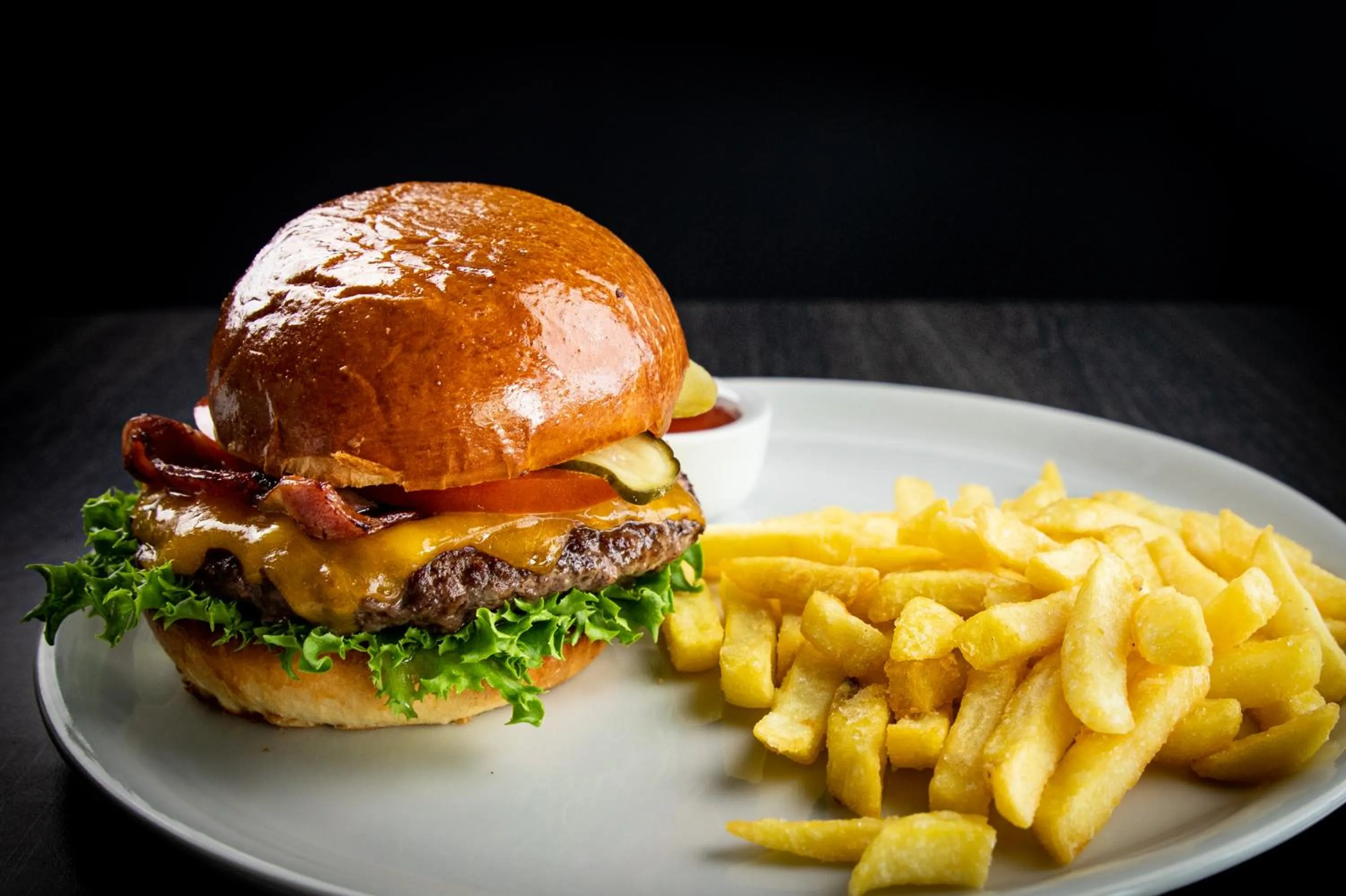 Restaurant/places to eat in Meri Seaside Hotel & SPA