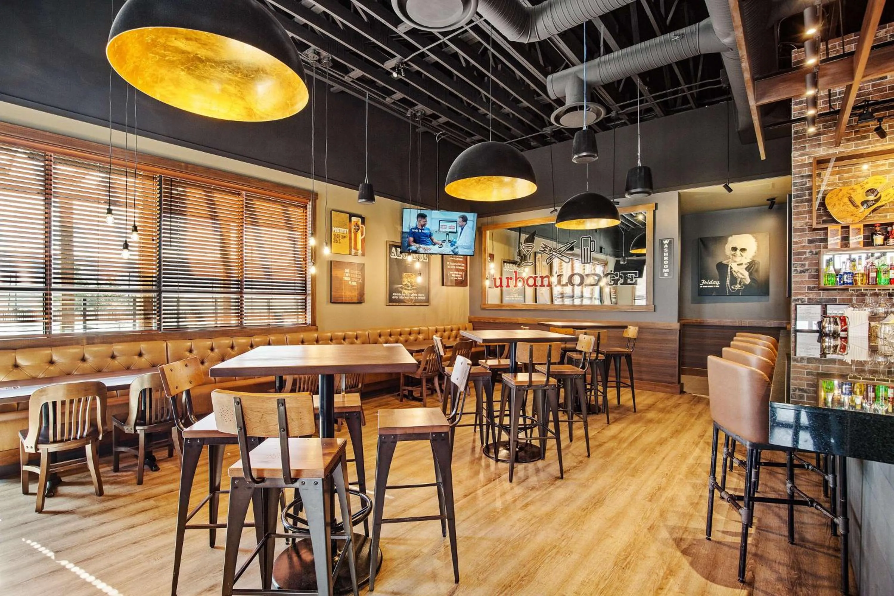 Restaurant/places to eat in Best Western Plus Merritt Hotel