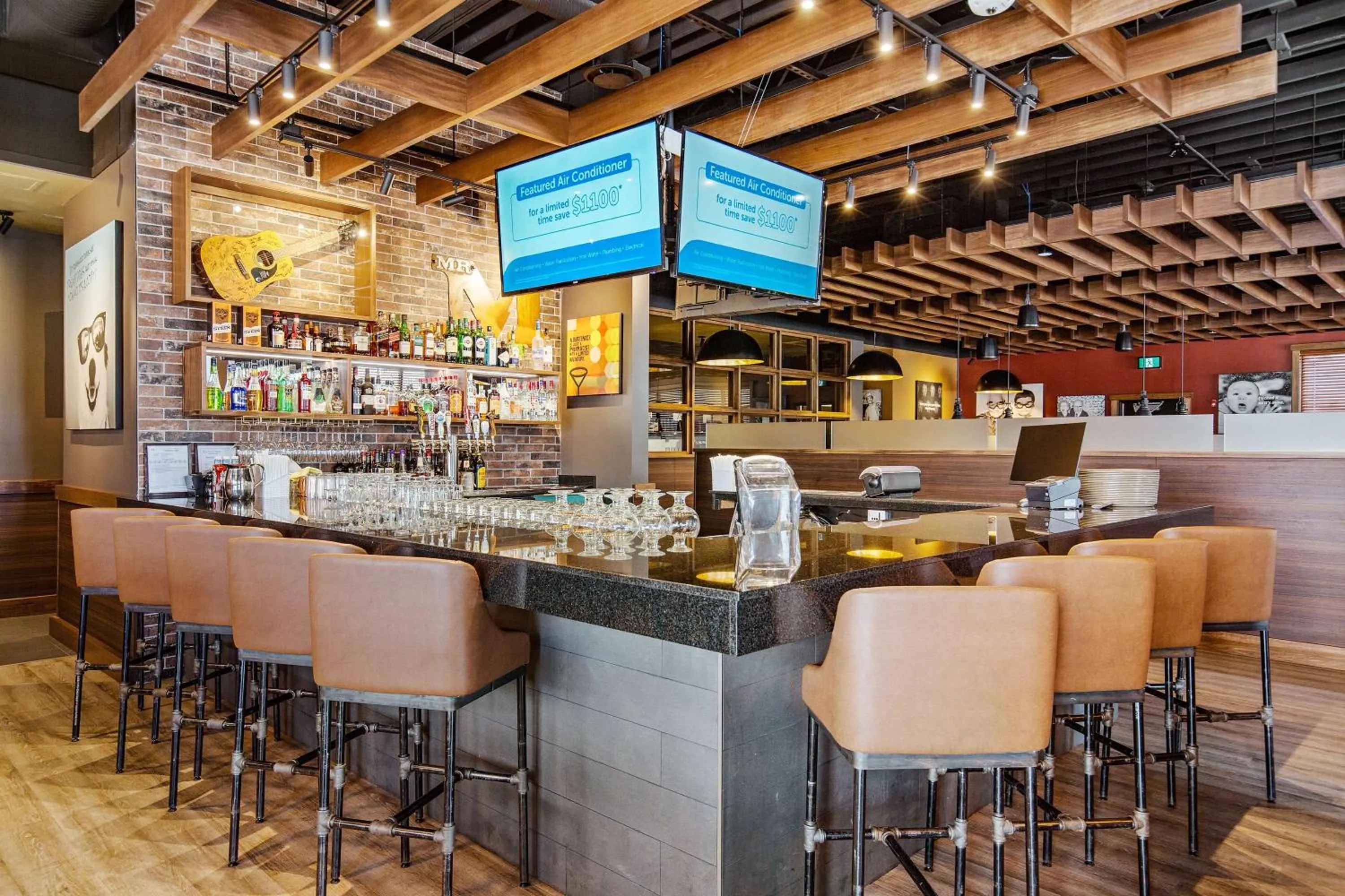 Restaurant/places to eat in Best Western Plus Merritt Hotel