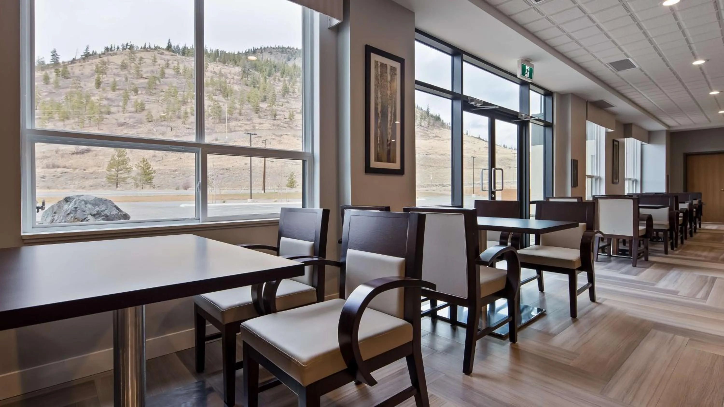 Restaurant/places to eat in Best Western Plus Merritt Hotel