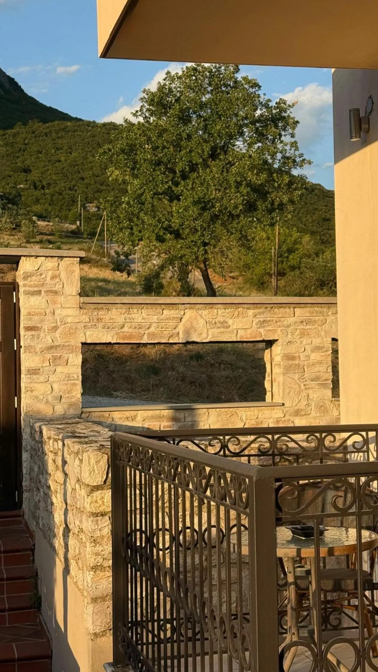 Epavlis Meteora Suites Hotel