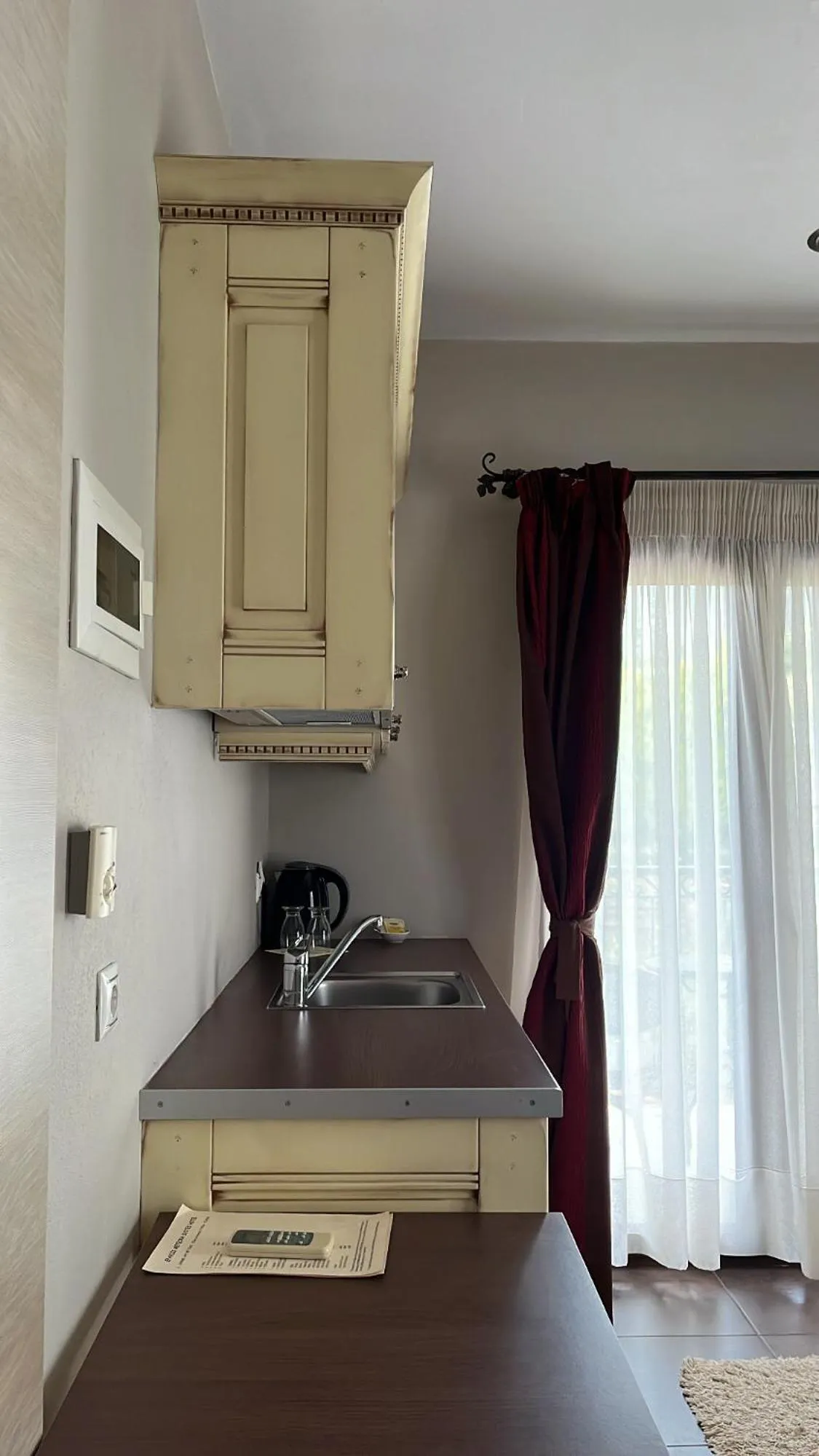 Epavlis Meteora Suites Hotel