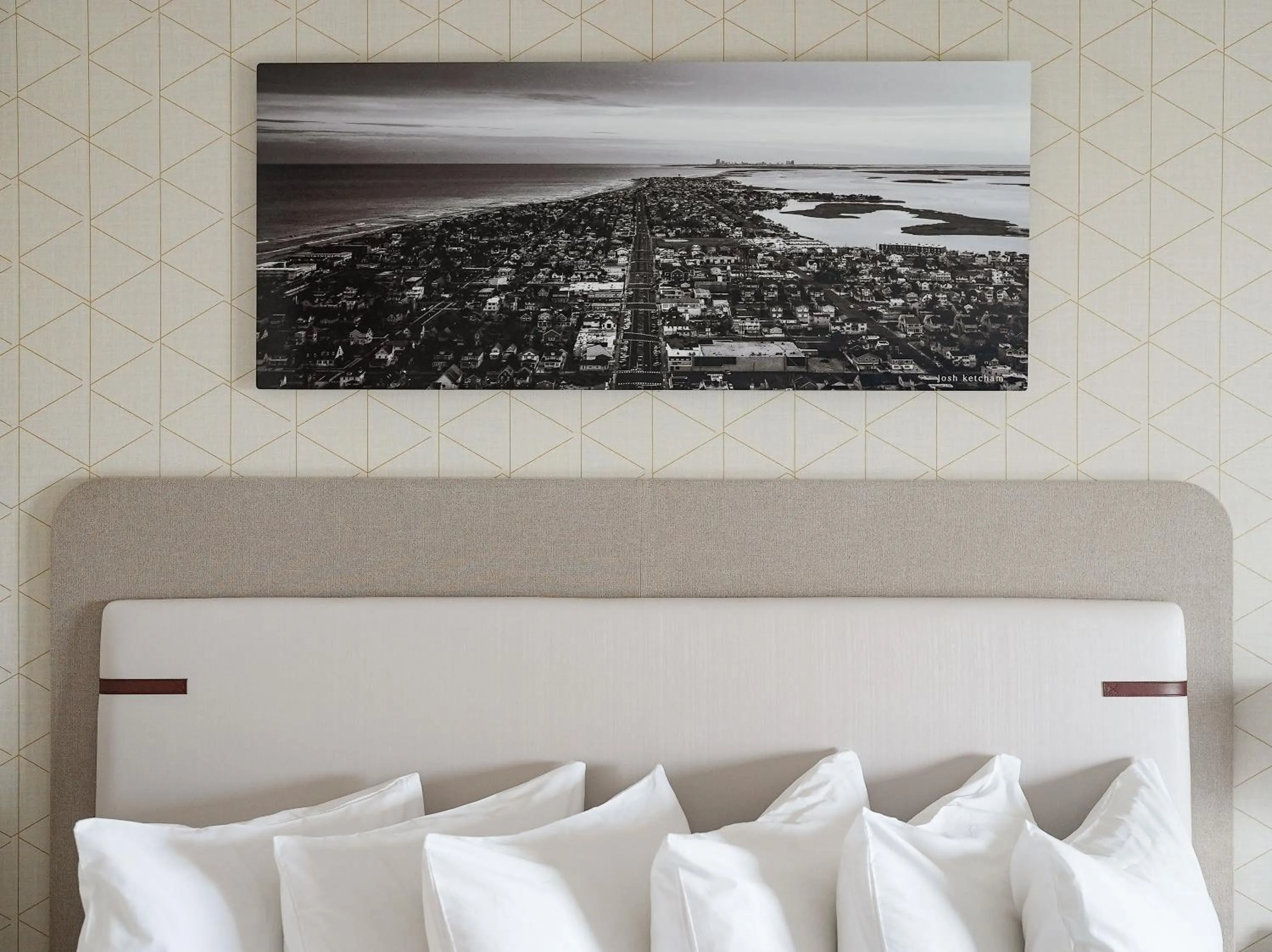 Bed in The Boulevard Hotel