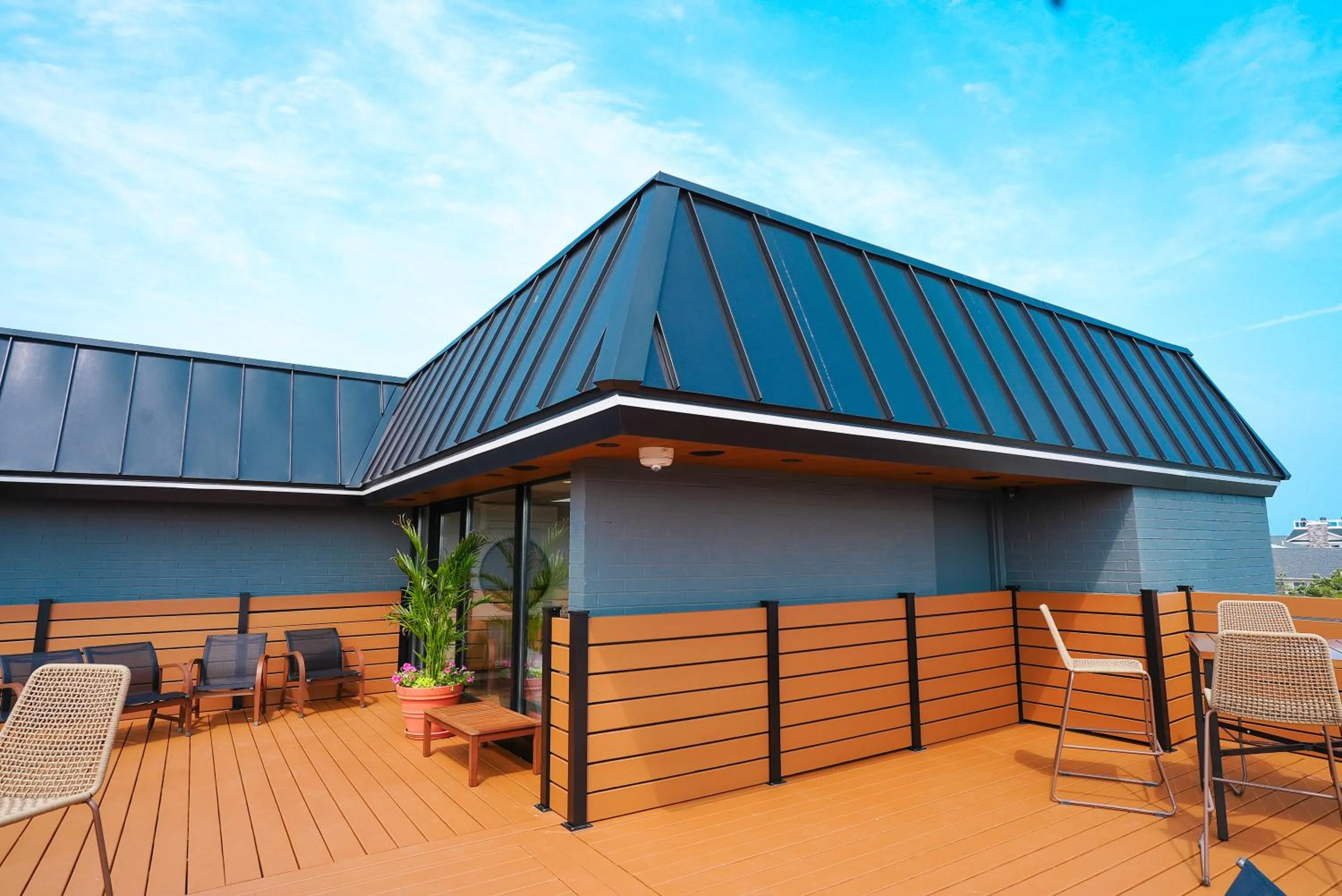 Patio in The Boulevard Hotel