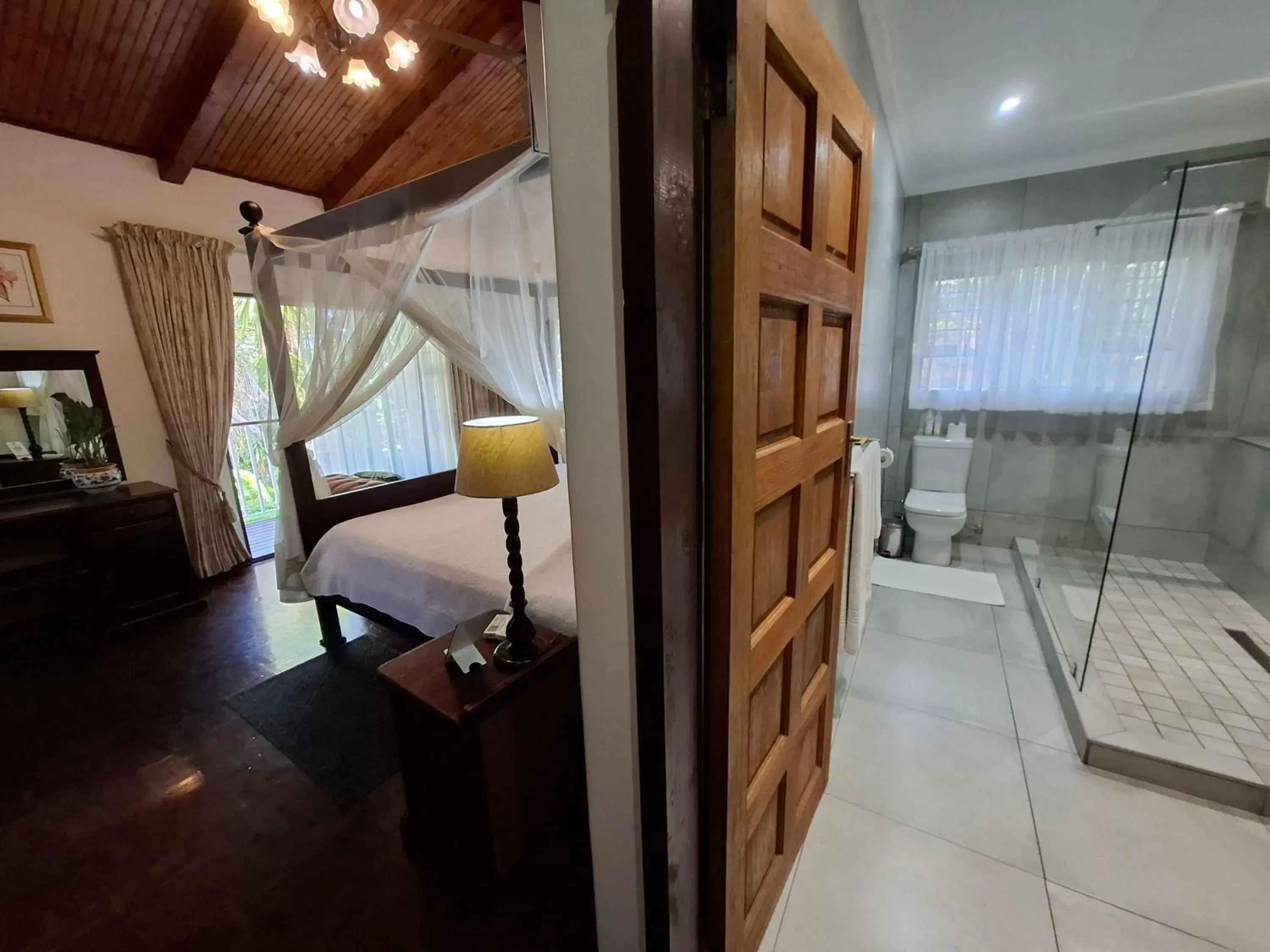 Deluxe King Room - single occupancy in St. Lucia Wetlands Guest House Deluxe King Room - single occupancy in St. Lucia Wetlands Guest House