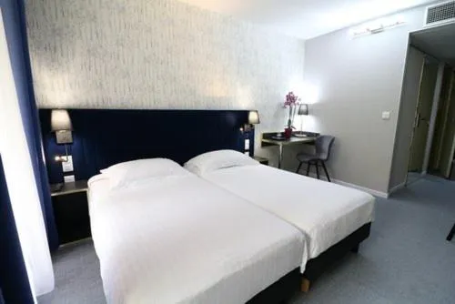 Bed in Hôtel Napoléon