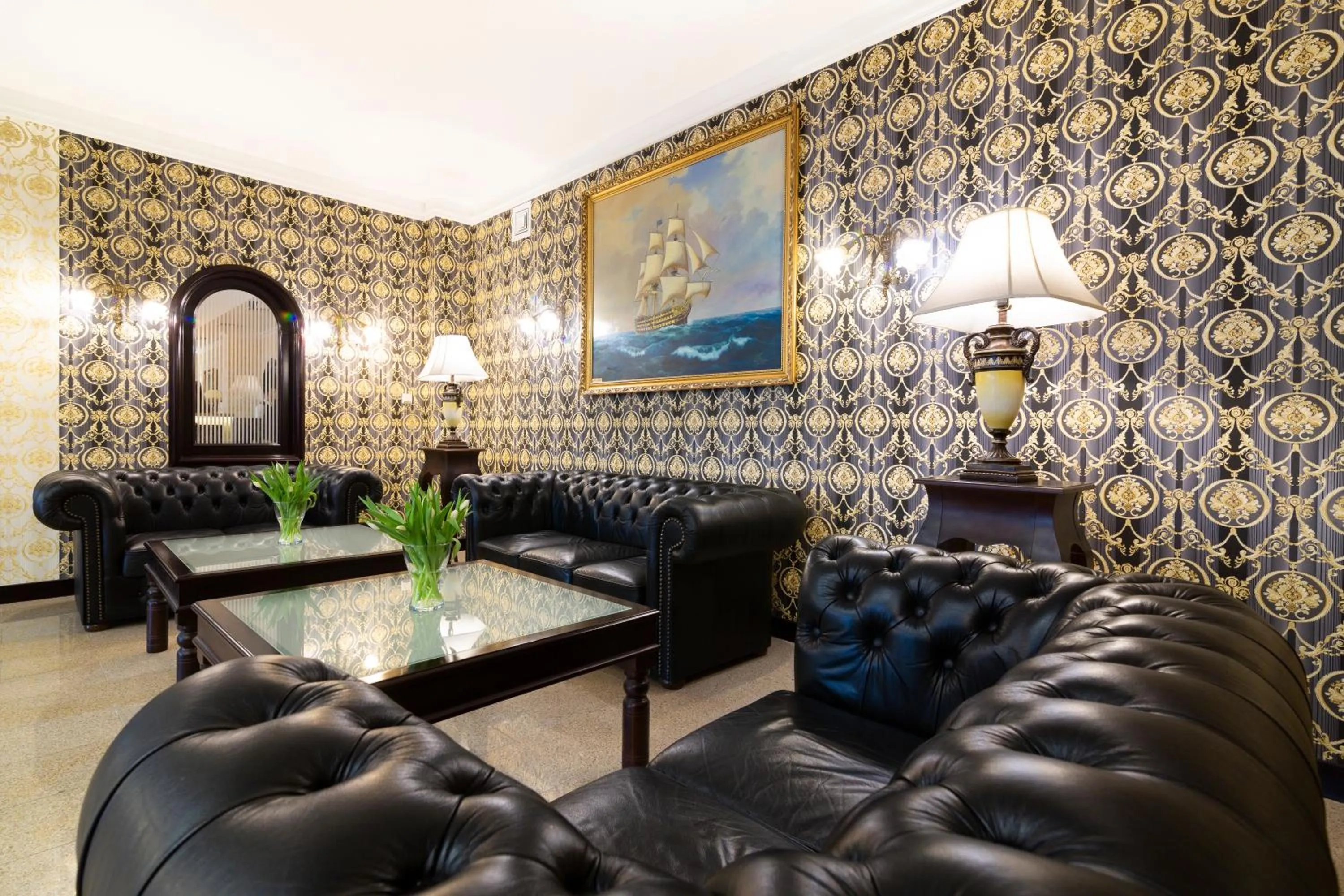 Property building in Hotel Victoria