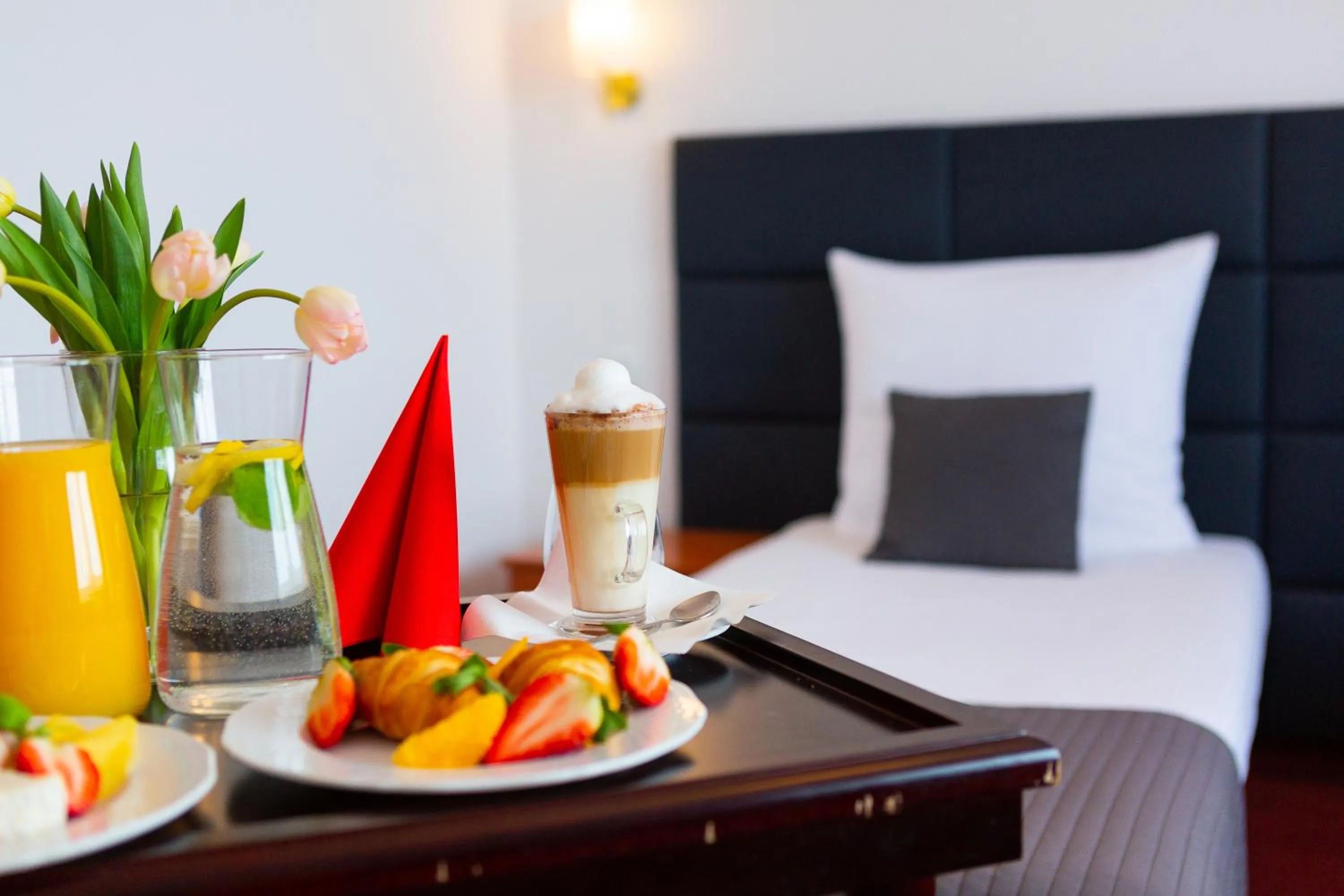 Food and drinks, Bed in Hotel Victoria