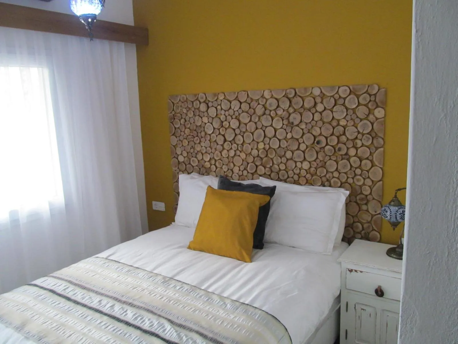 Bedroom, Bed in Azure Wellness Retreat