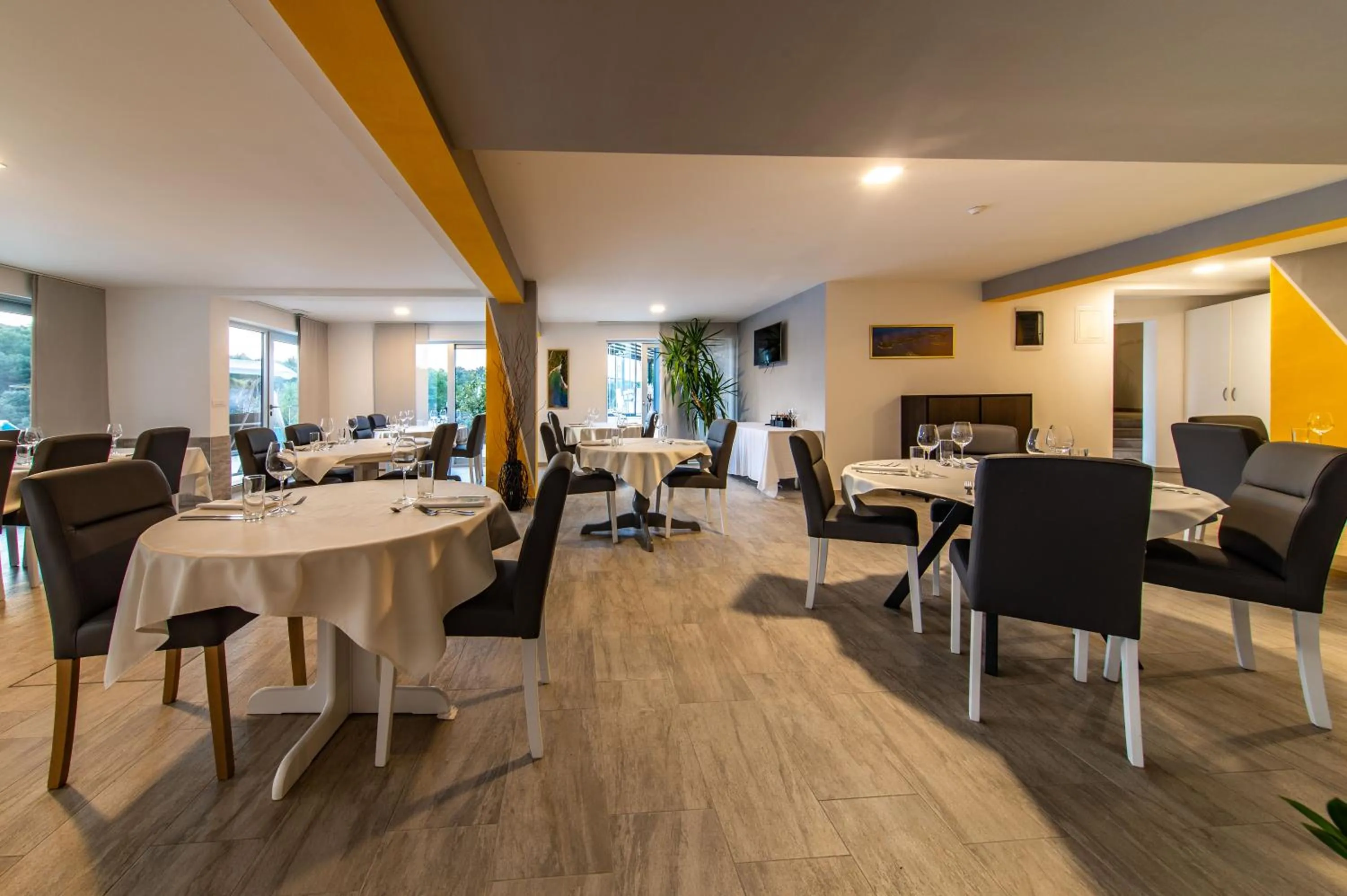 Restaurant/places to eat in Premantura Resort - Hotel & Restaurant