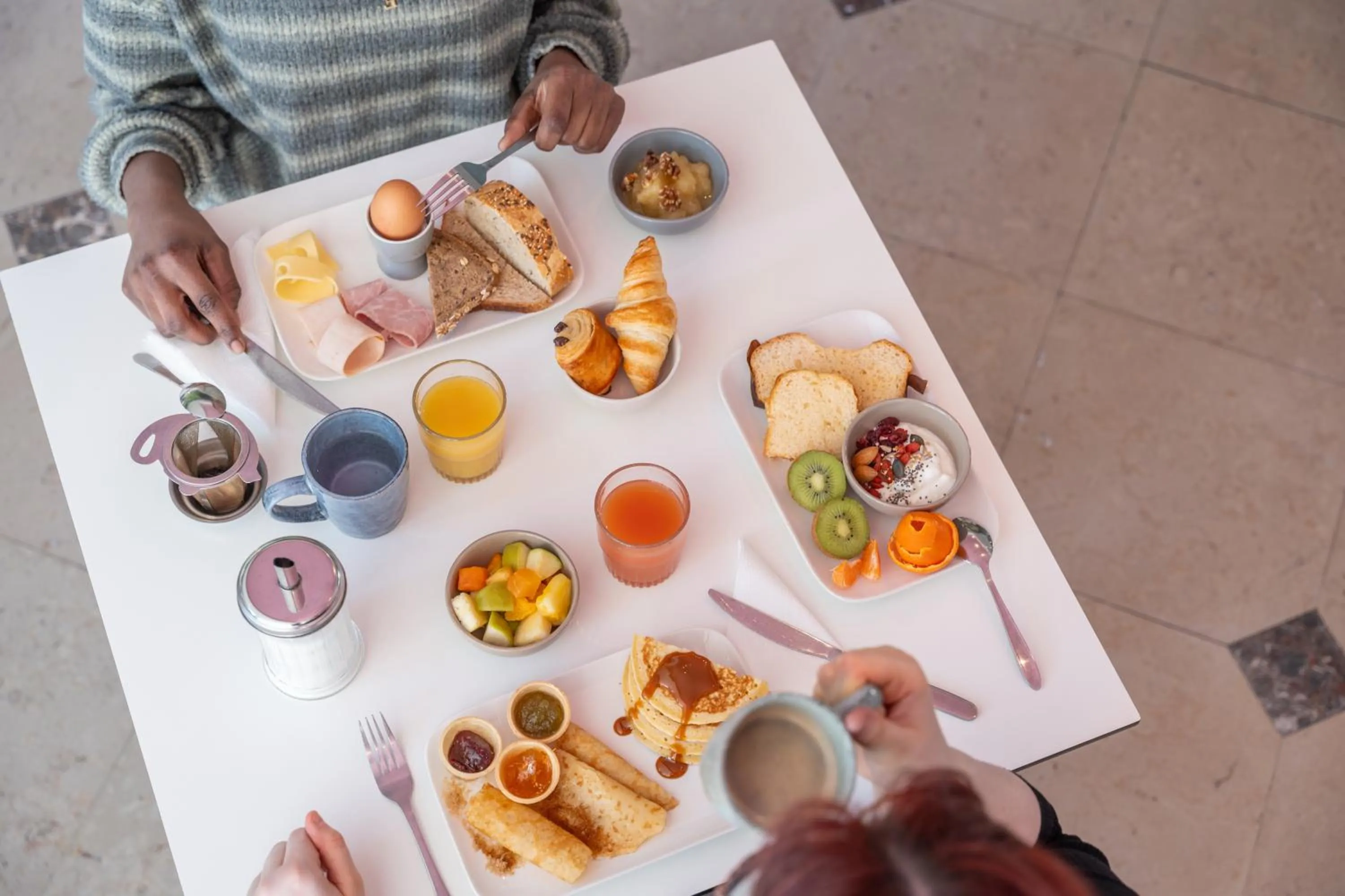 Breakfast in Grand Hôtel Niort Centre