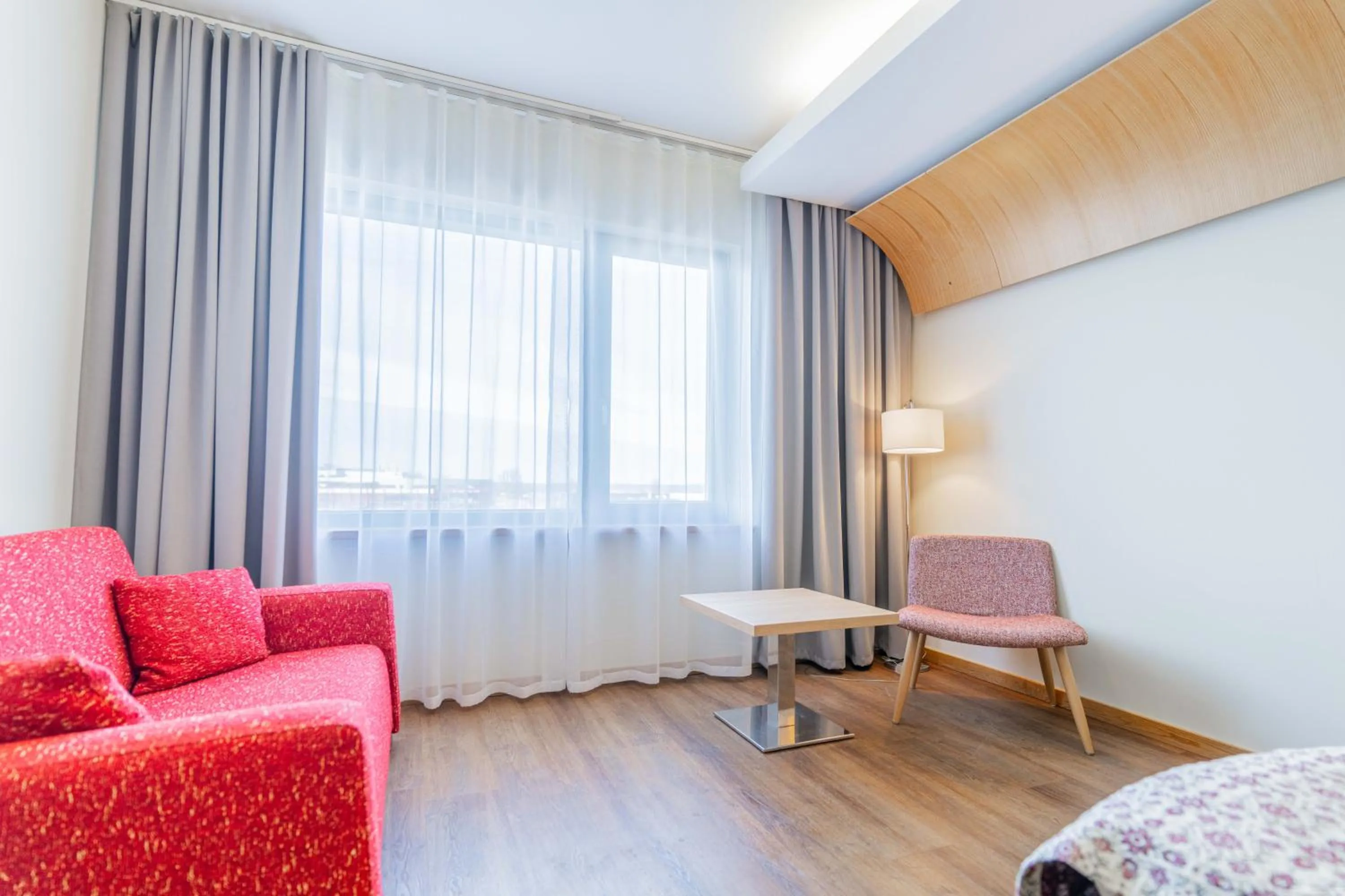 Seating area, Bed in Hestia Hotel Europa