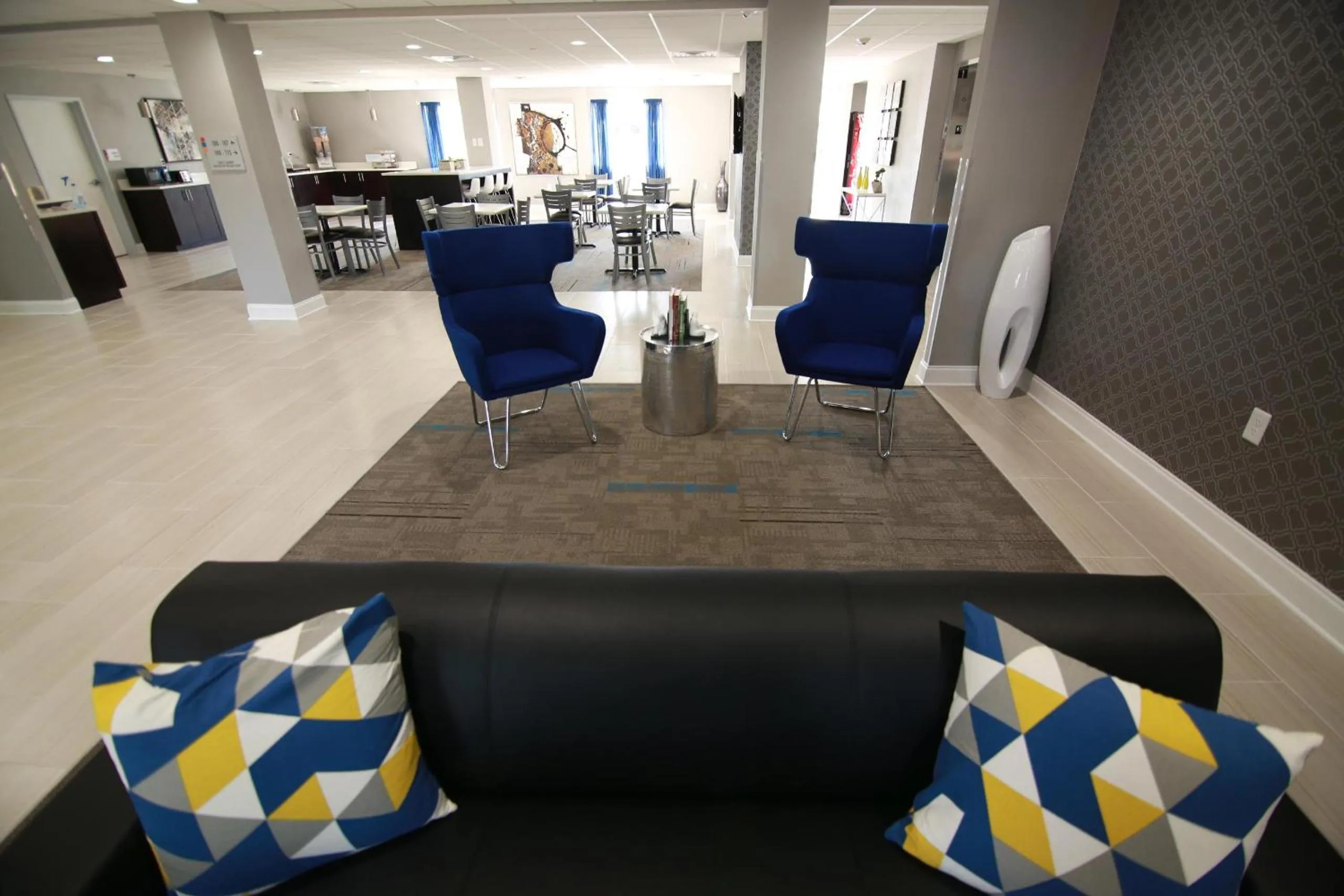 Lobby or reception in Home Inn and Suites Memphis