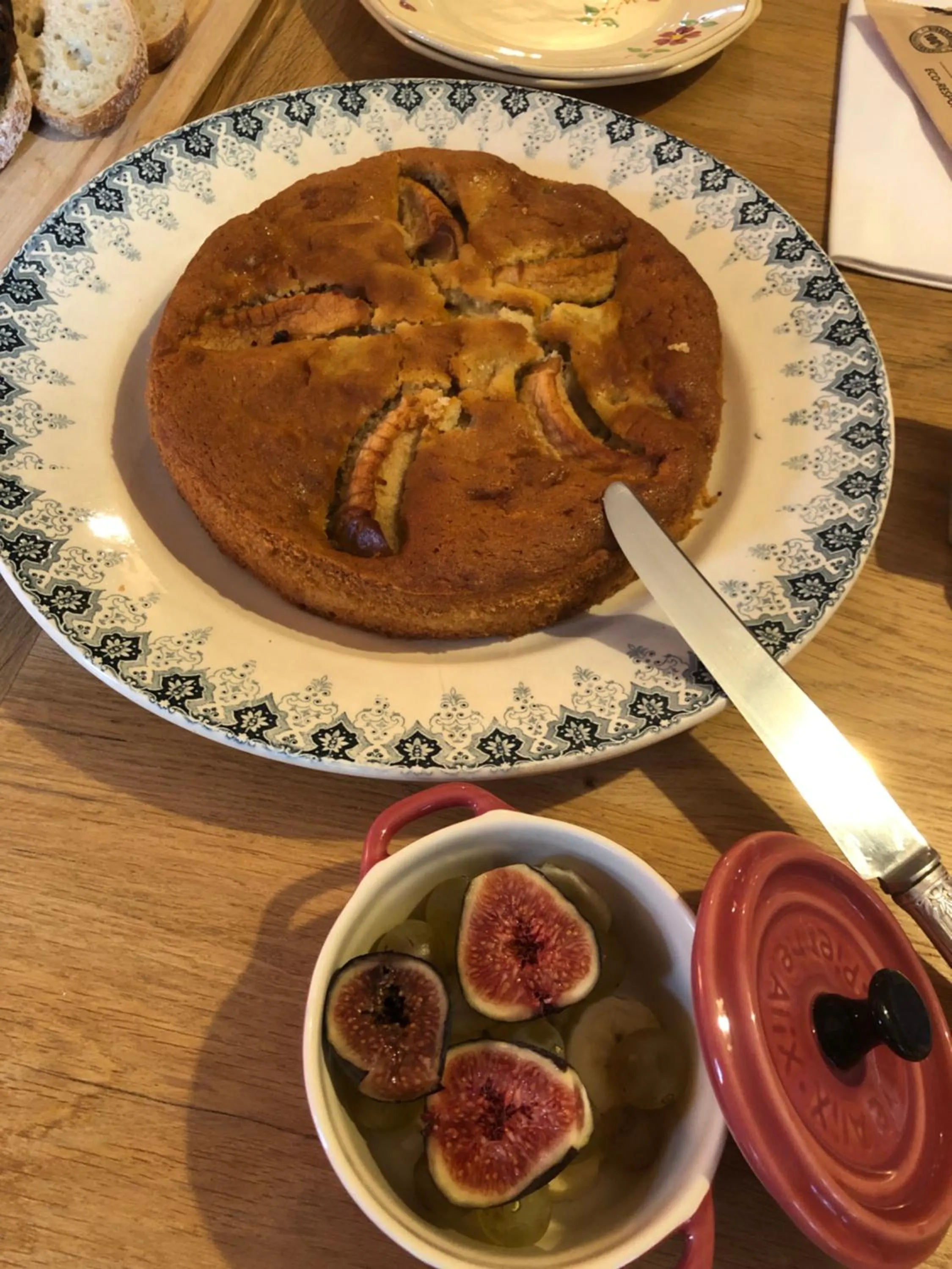 Breakfast in A L'ecole Buissonniere