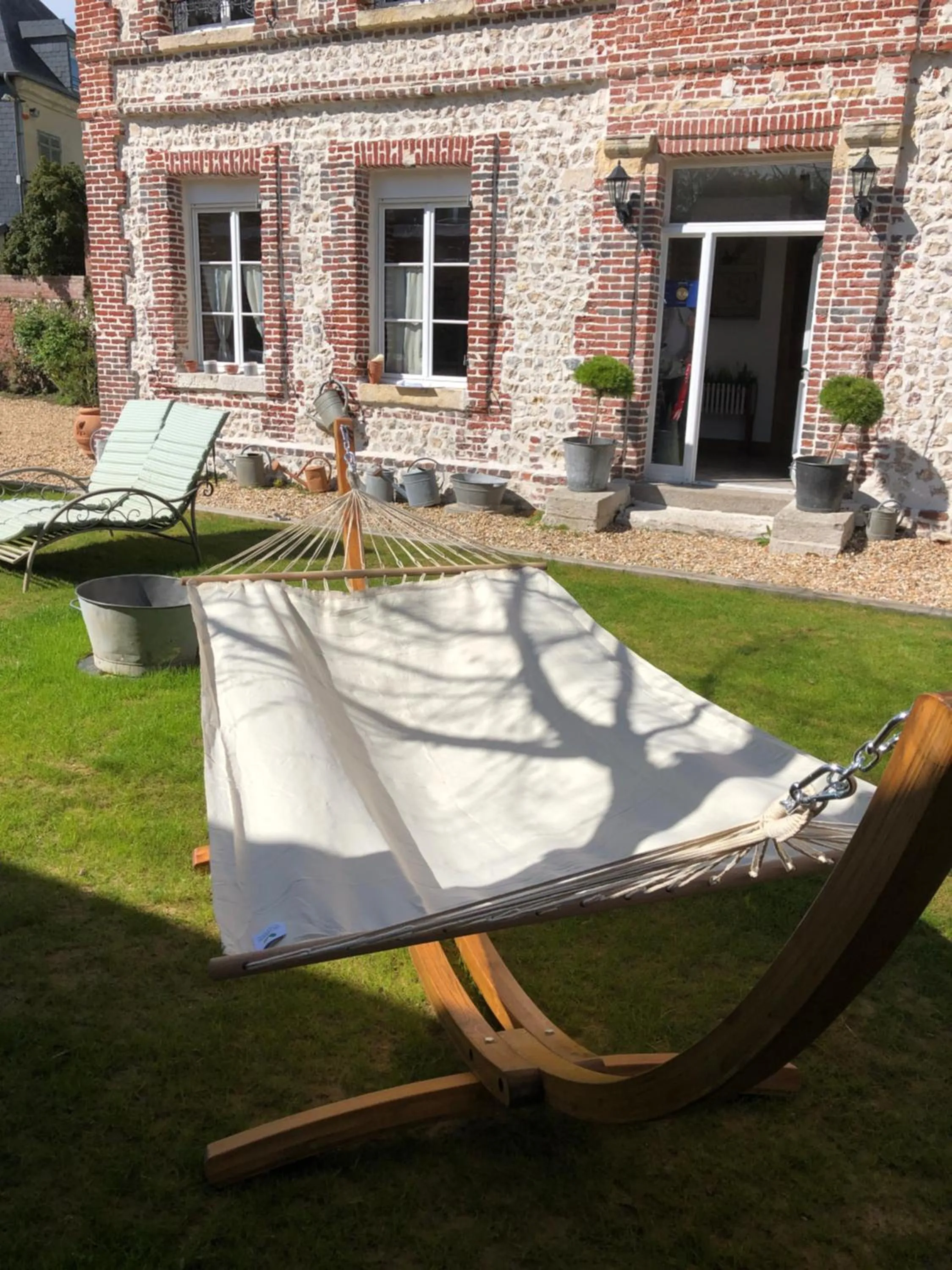 Property building in A L'ecole Buissonniere