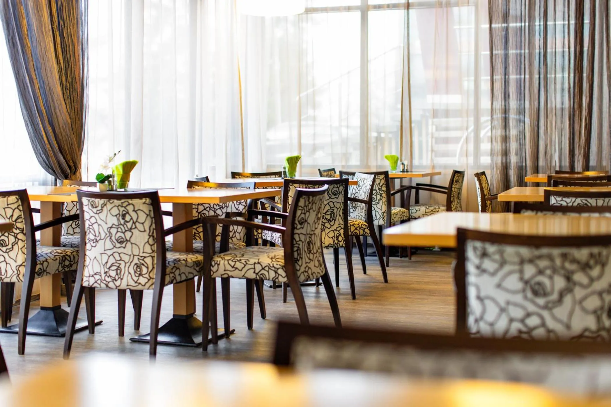 Restaurant/places to eat in Hotel Tartu