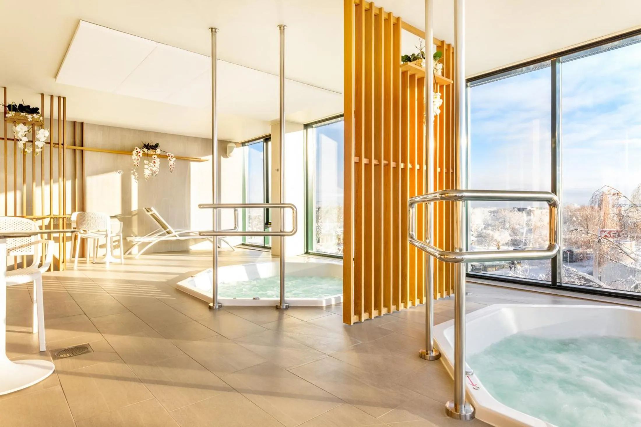 Hot Tub in Hotel Tartu