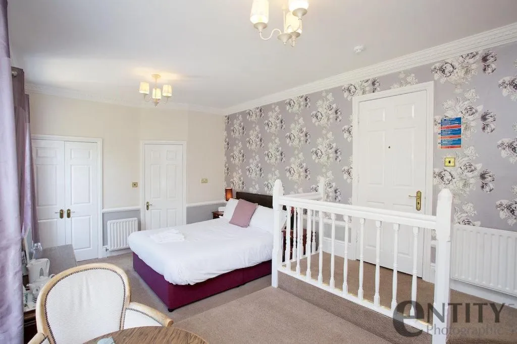 Bed in Woodlands Lodge Hotel