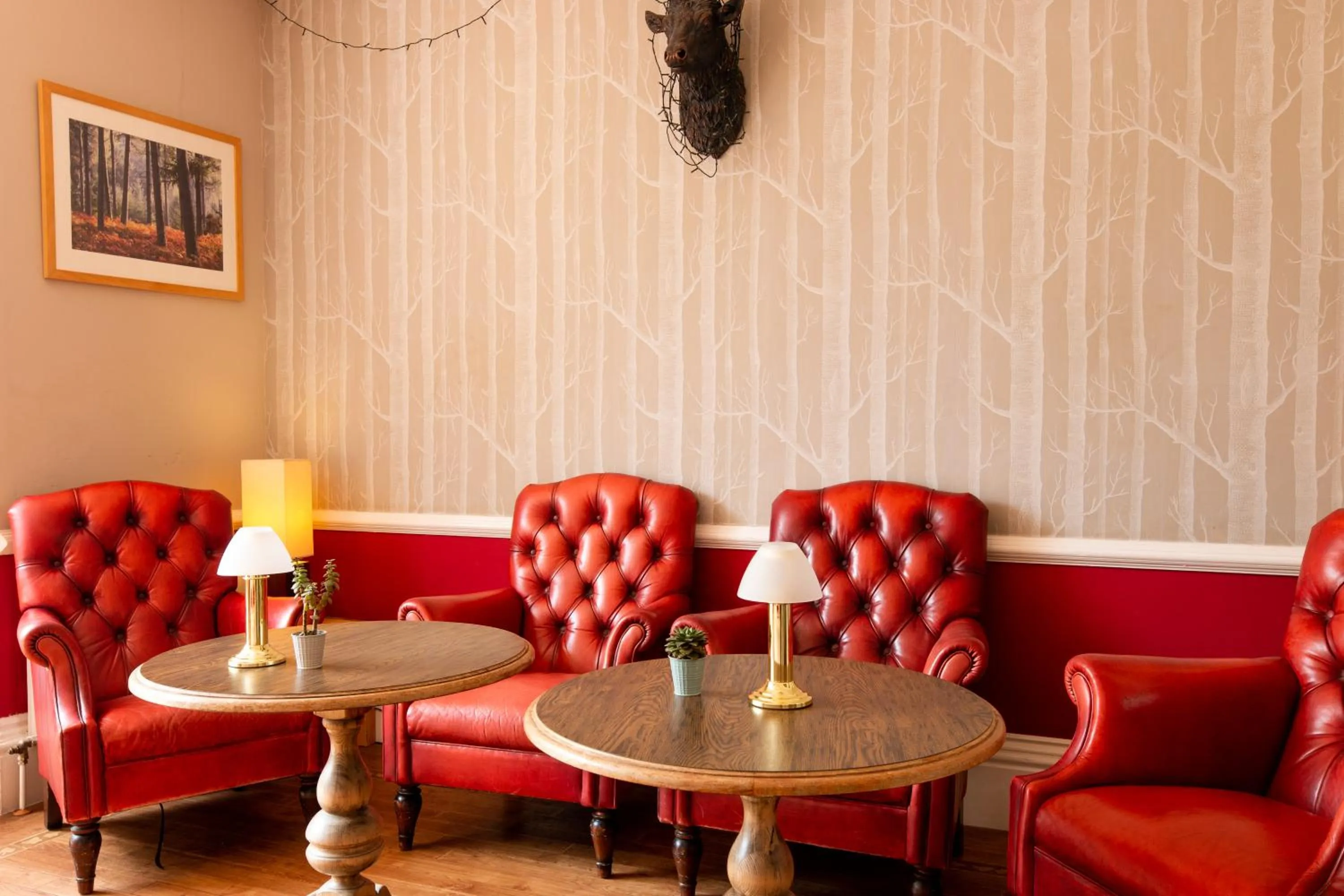 Woodlands Lodge Hotel