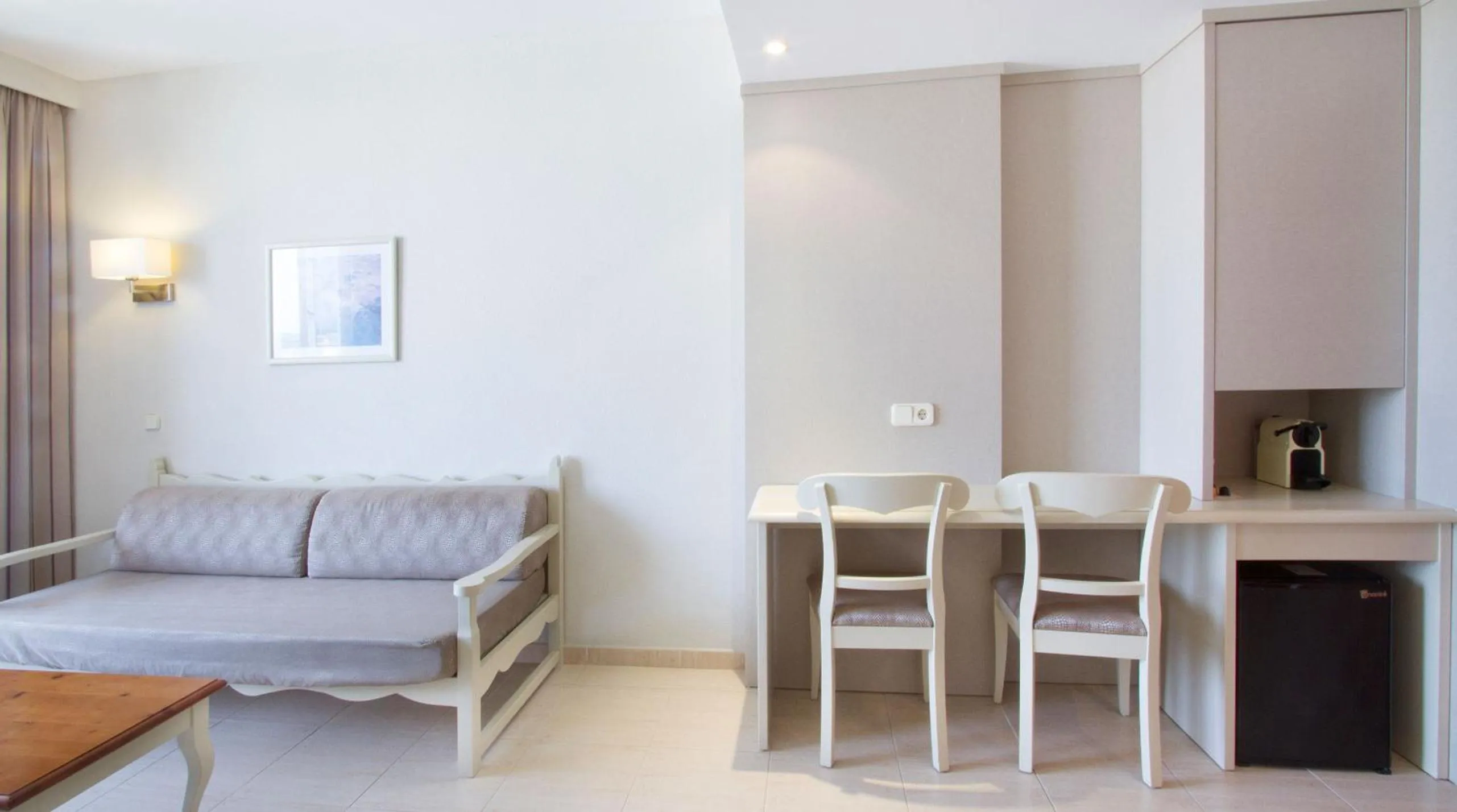 TV and multimedia in Garbi Cala Millor