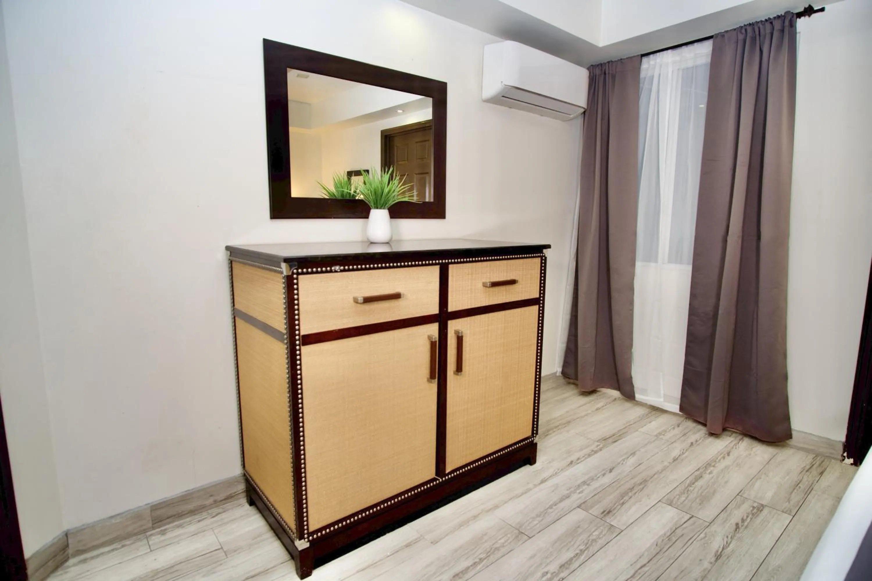 air conditioner in Rio Suites