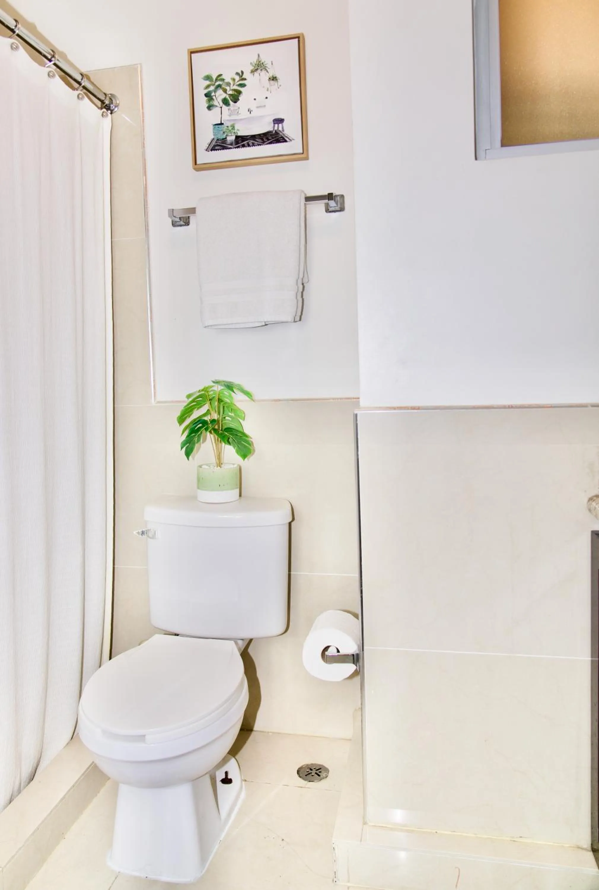 Bathroom in Rio Suites