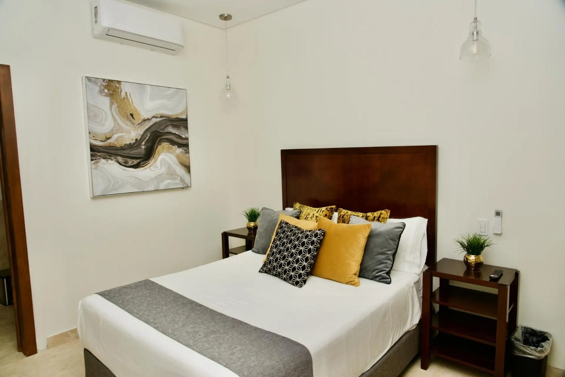 Bedroom, Bed in Rio Suites