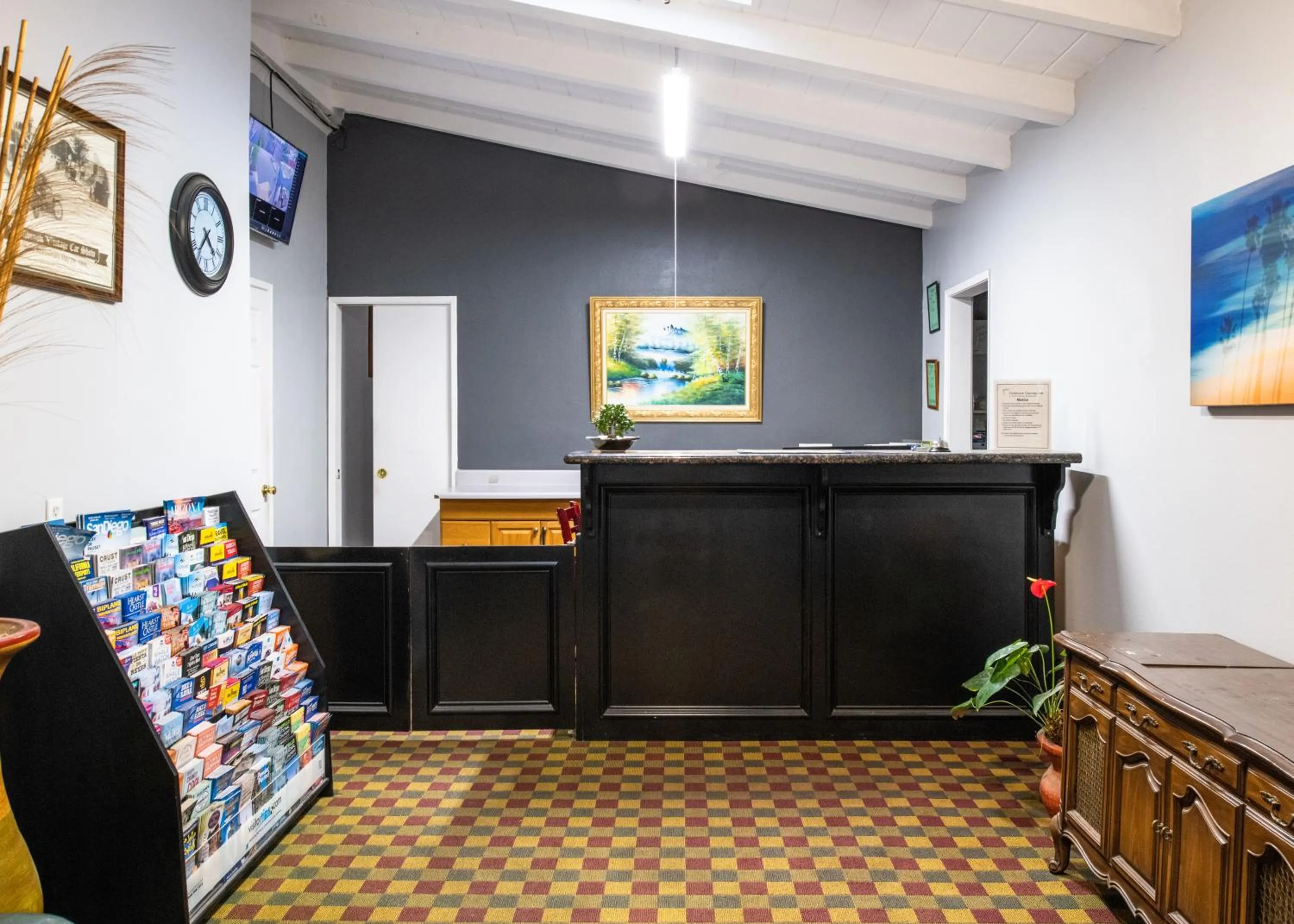 Lobby or reception in Fallbrook Country Inn