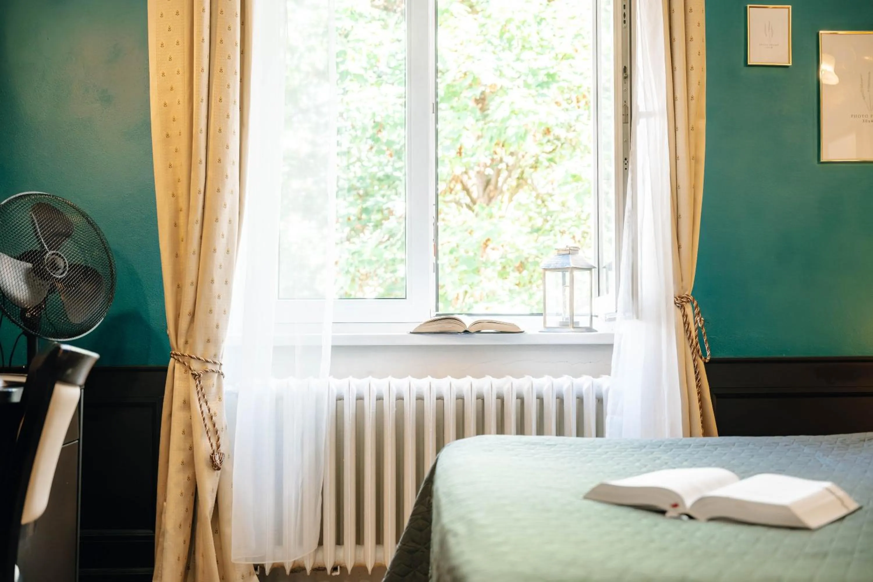 Bed in Hotel Praga 1885 by Wagnerstays